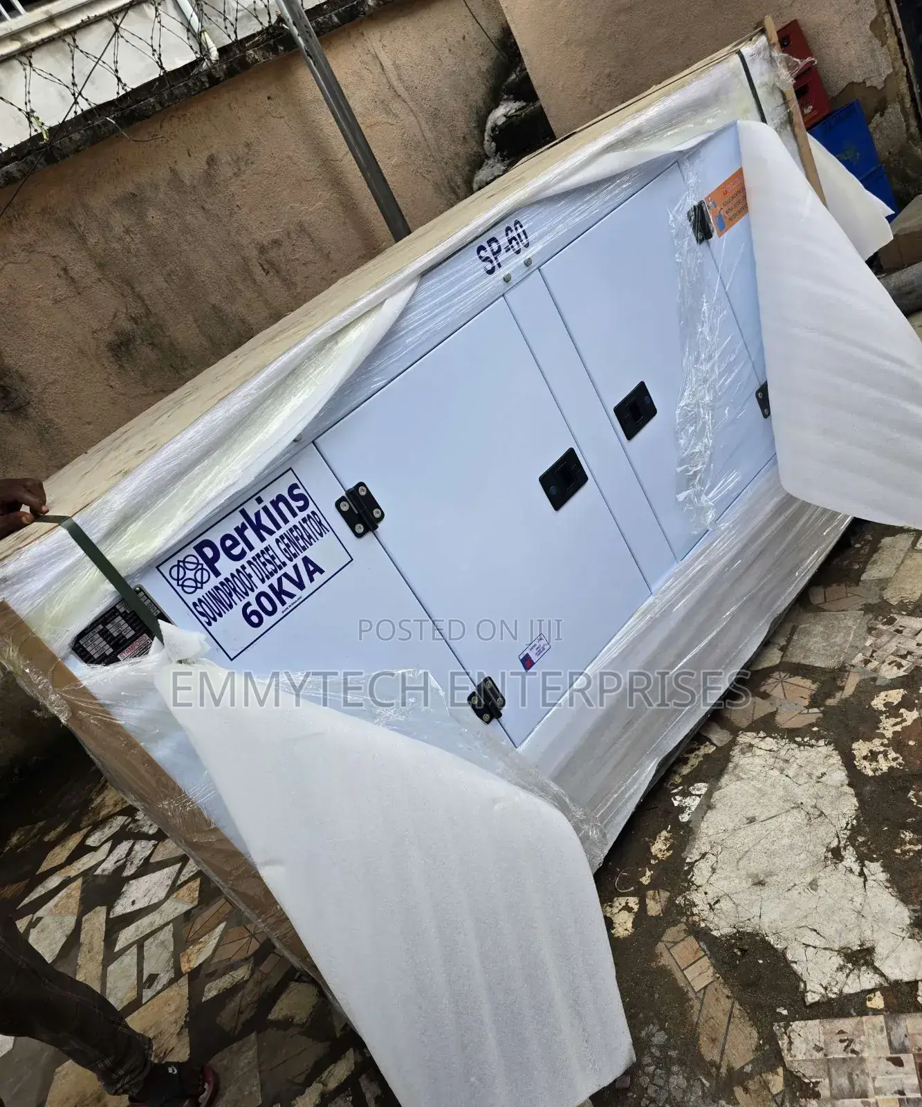 Heavy Duty Sp60kva Perkins Diesel Soundproof Gen 2years Wty