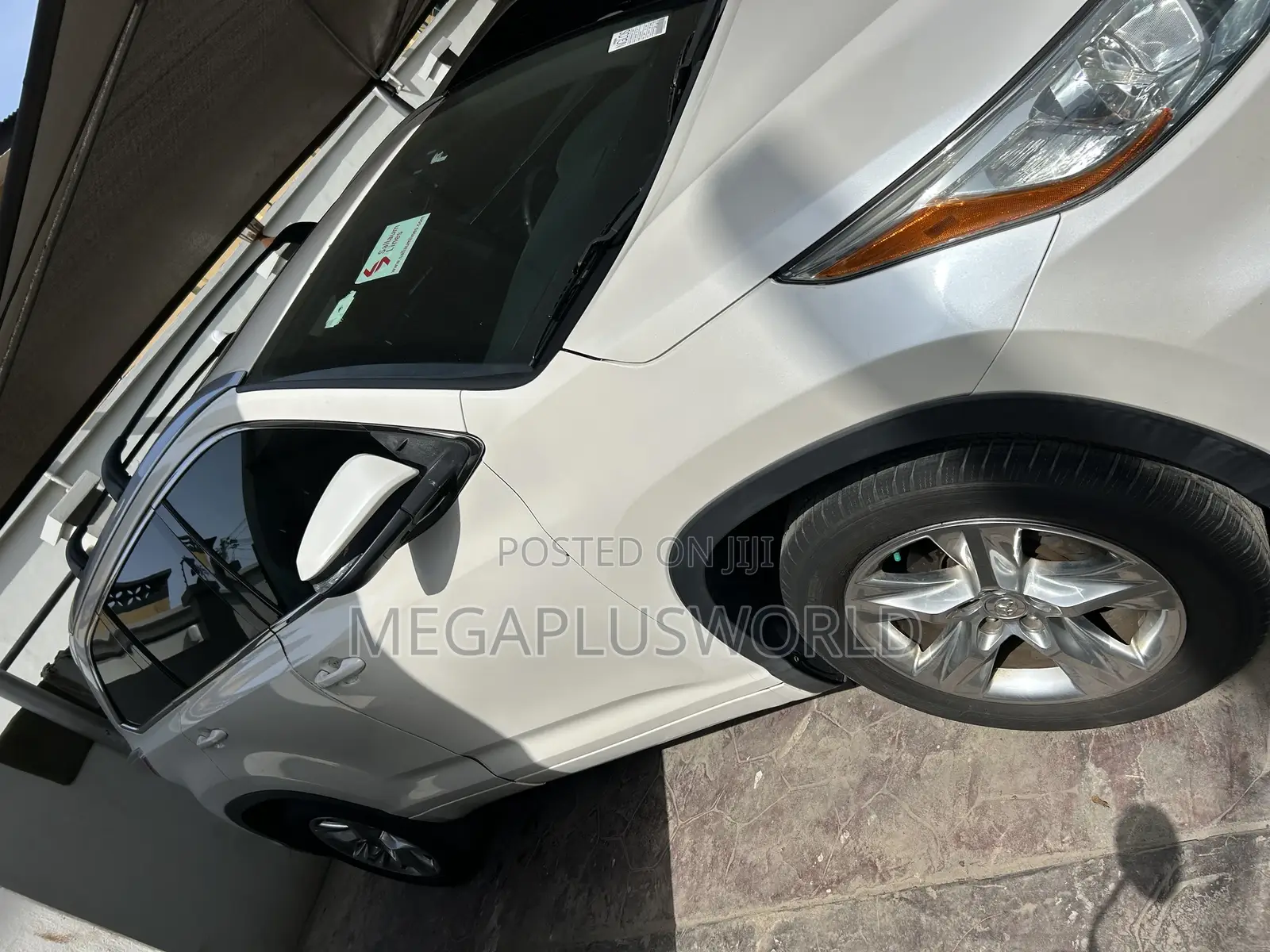 Toyota Highlander Limited Platinum 4dr SUV AWD (3.5L 6cyl 6A) 2014