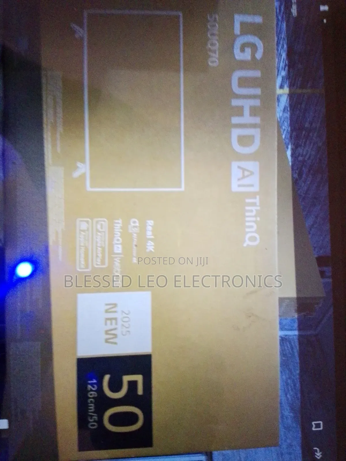 50 Inches With Inbuild Bluetooth Netflix Wifi Facebook
