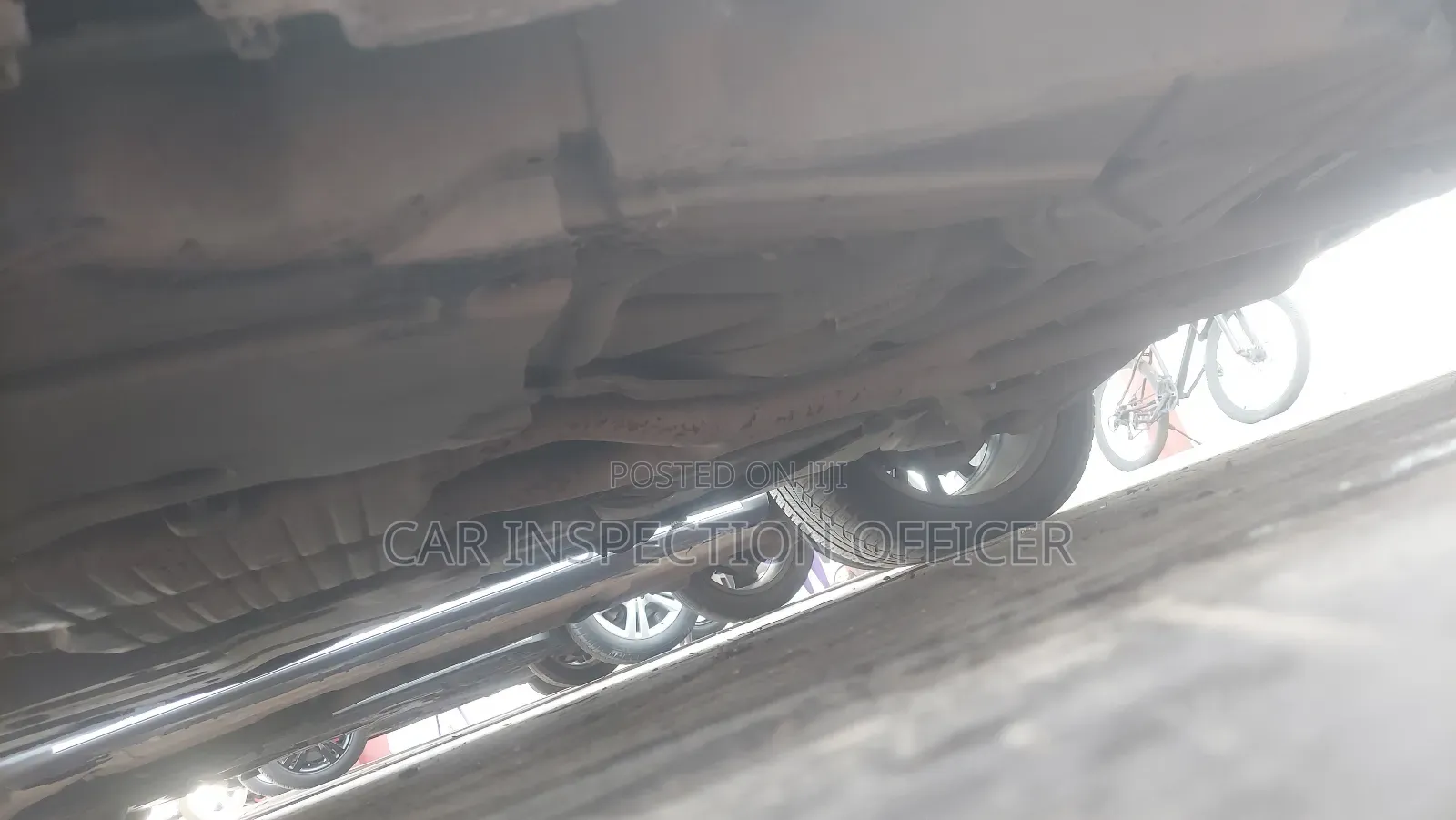 Professional Car Inspection Mechanic for Toyota Honda Lexus.