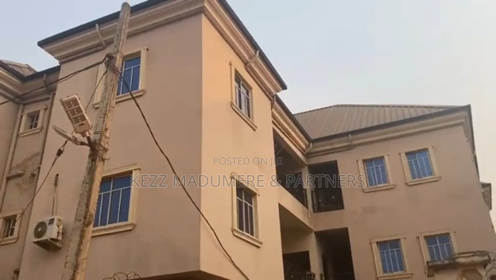9bdrm Block of Flats in Emene Enugu Enugu for sale