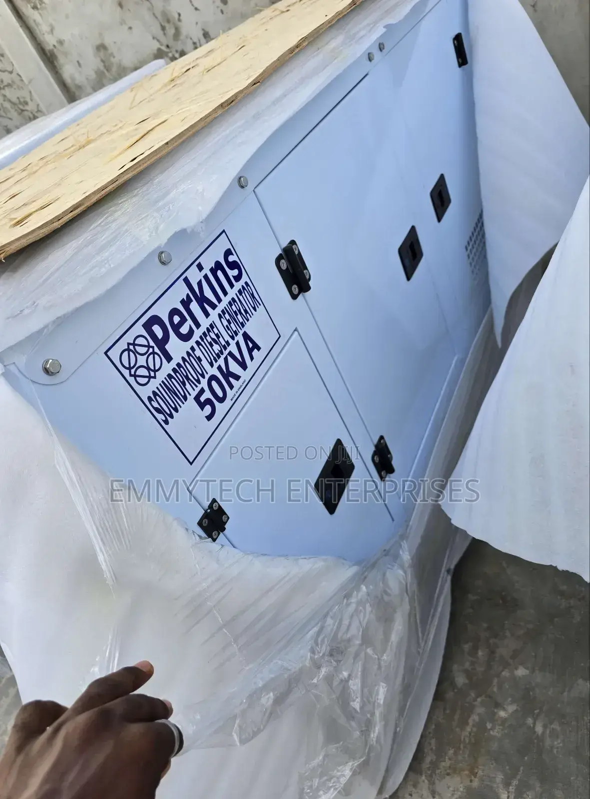50kva Perkins Diesel Soundproof Gen 2years Wty