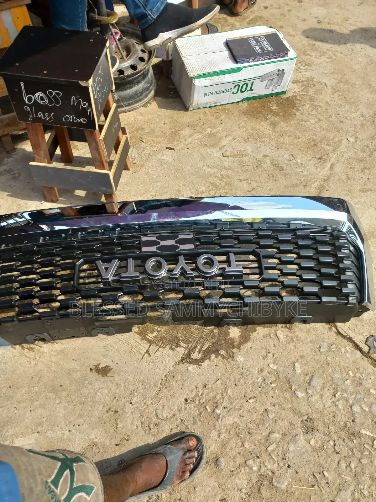 Front Grill for Toyota Tundra 2018 Available Now Dm