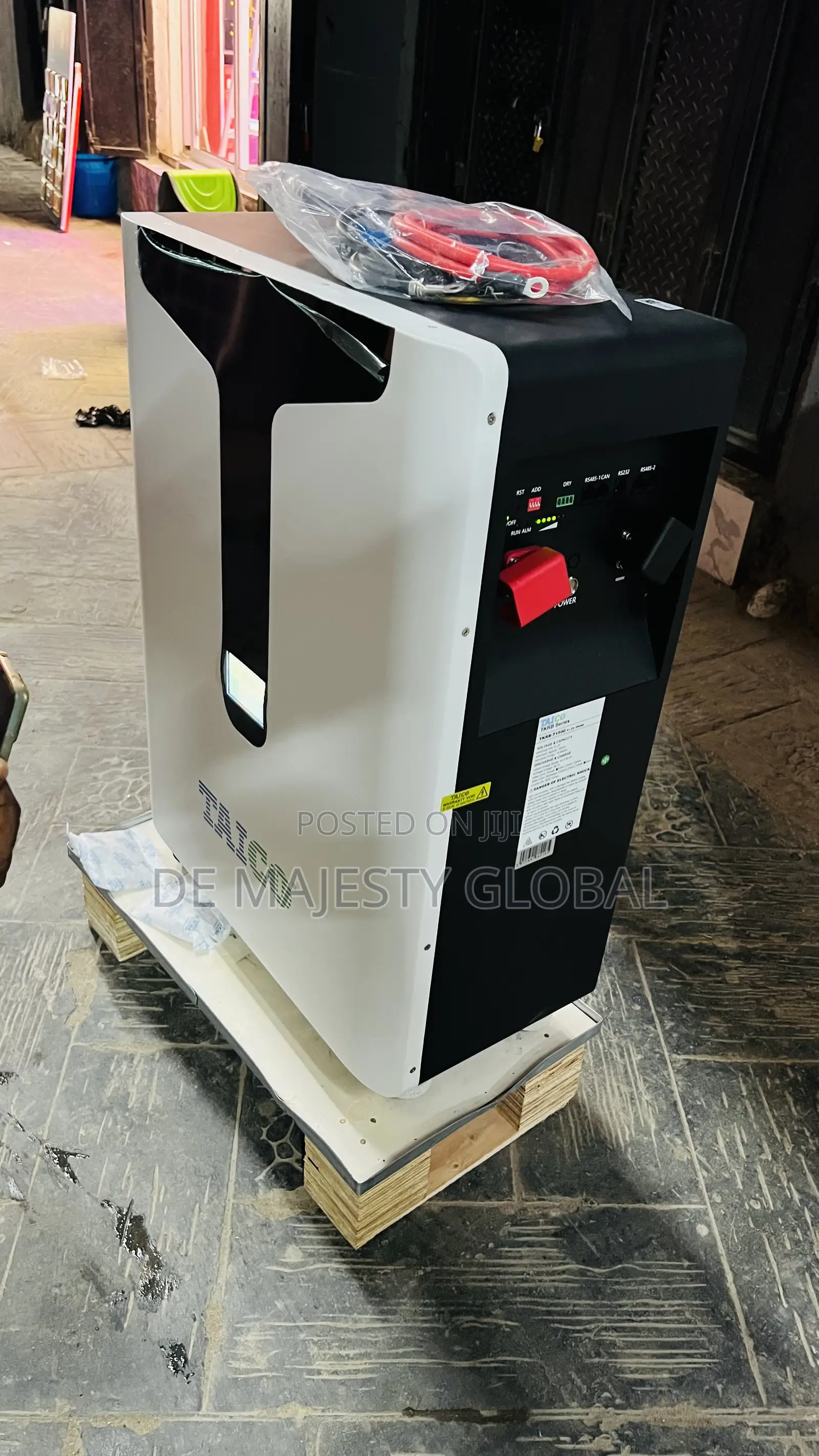 Taico 15kwh 51.2v Lithium Battery With Touchscreen Display