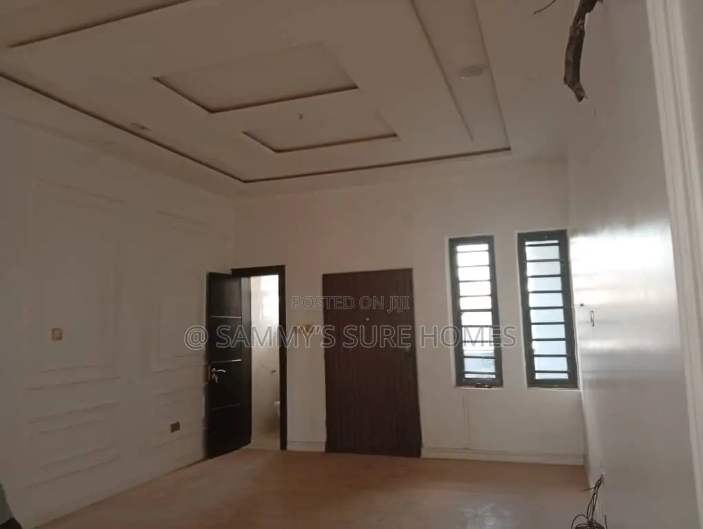 2bdrm Block of Flats in Fo1 Kubwa for rent