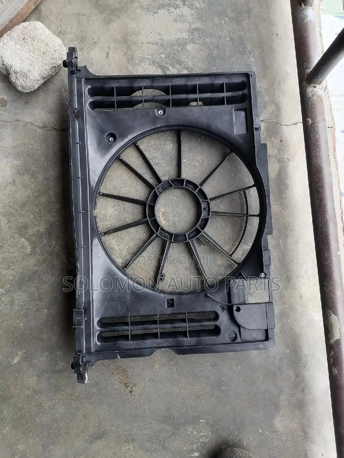 Radiator and Fan Toyota Matrix 2009 2010