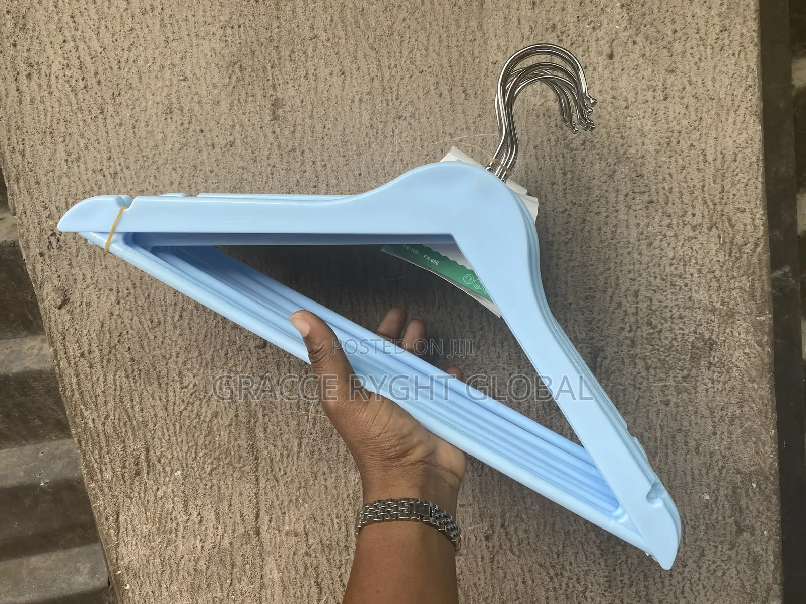 10pcs High Grade Imitation Wood Plastic Hanger