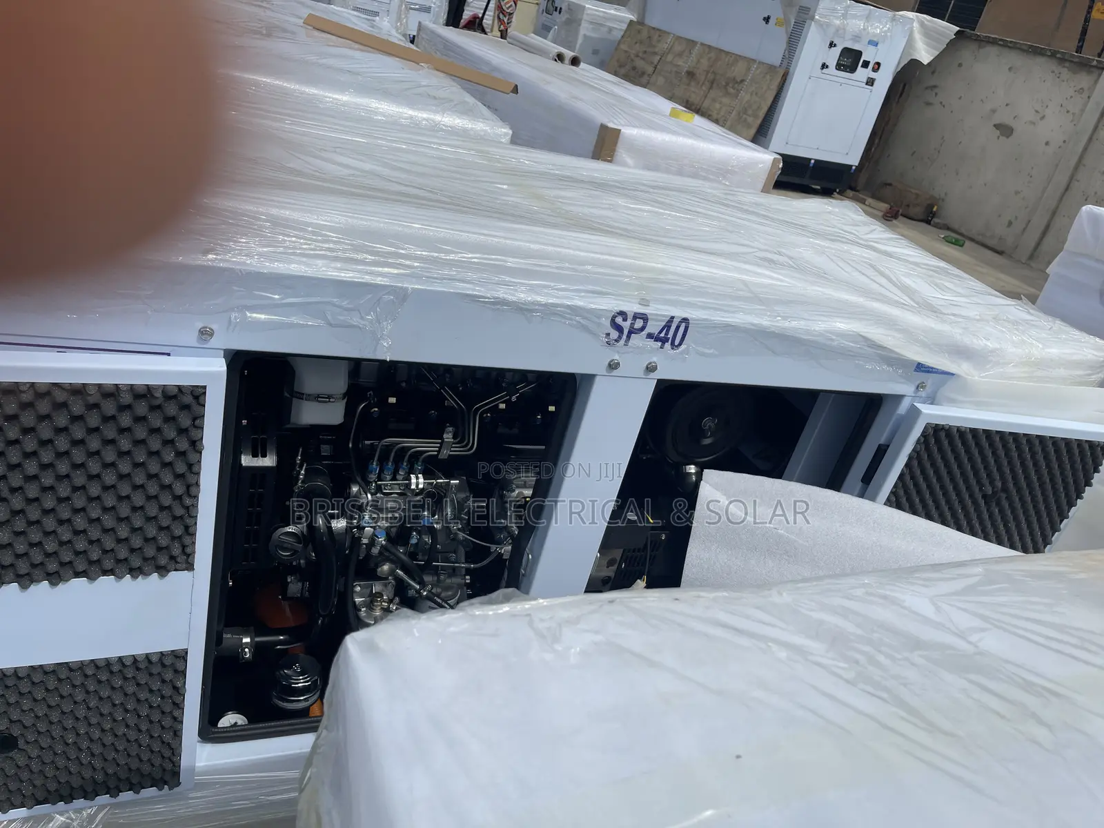 Original England Perkins Soundproof Diesel Generator 40kva
