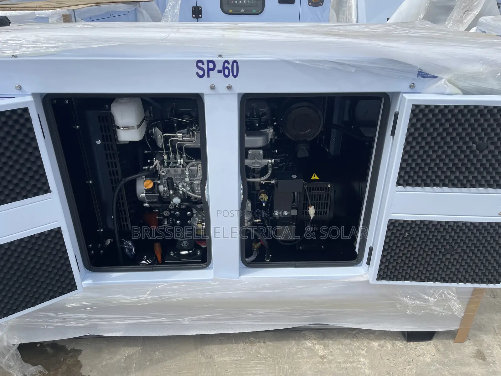 Original England Perkins Soundproof Diesel Generator 60kva