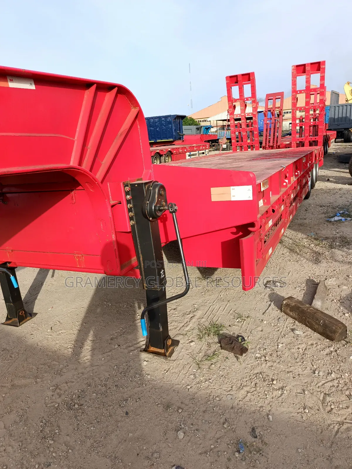 Brand New 80tons Low Bed Semi Trailer