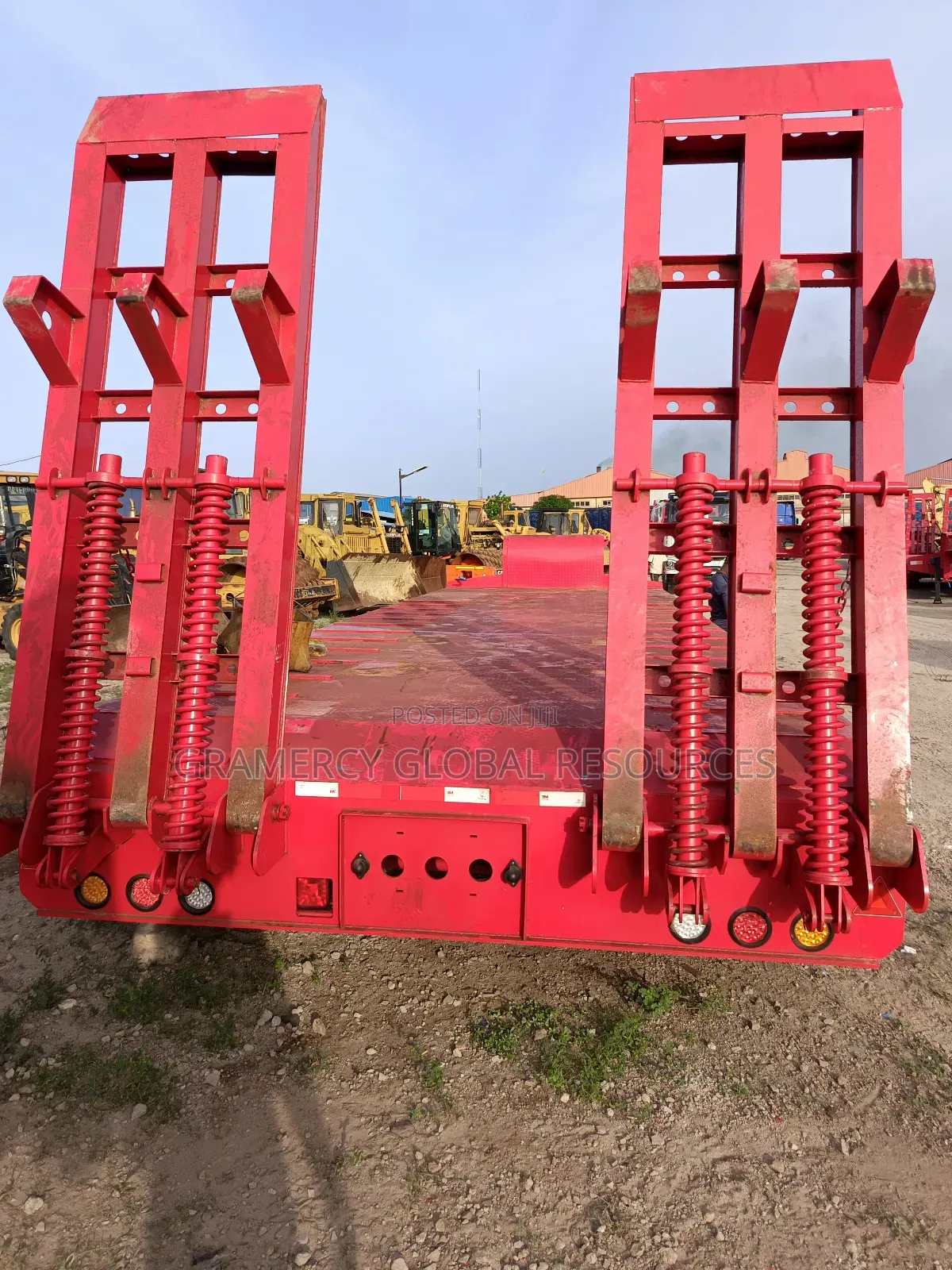 Brand New 80tons Low Bed Semi Trailer