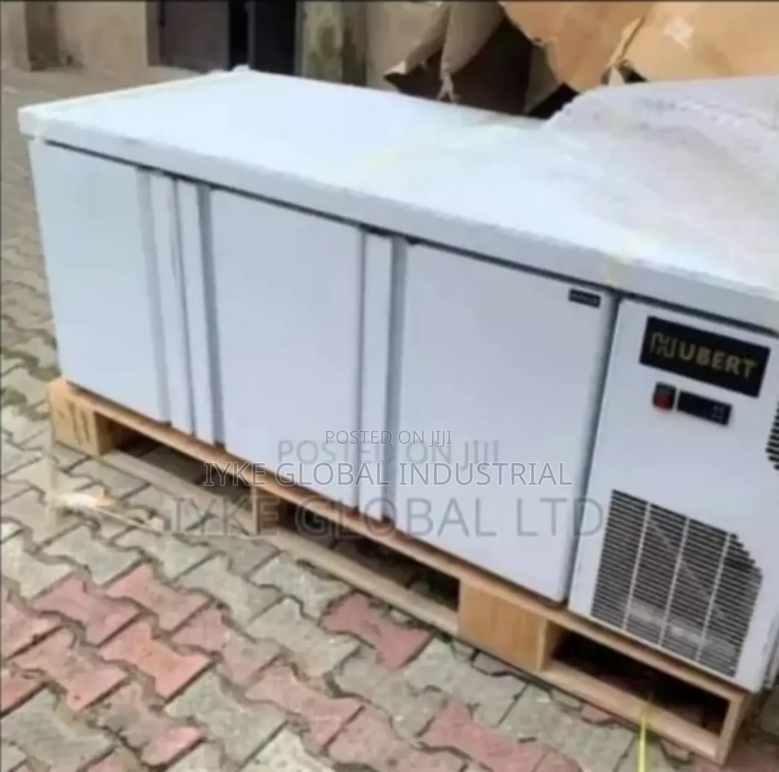 Under Bar Freezer
