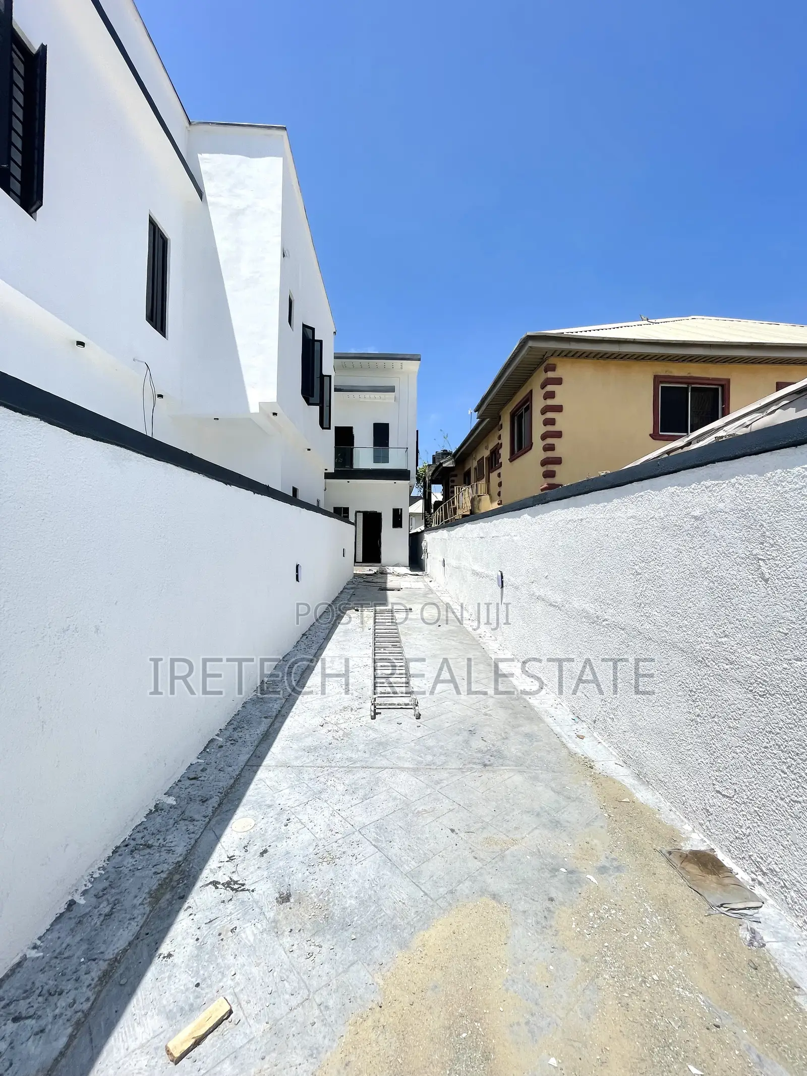 4bdrm Duplex in Ajah By Lagos for sale