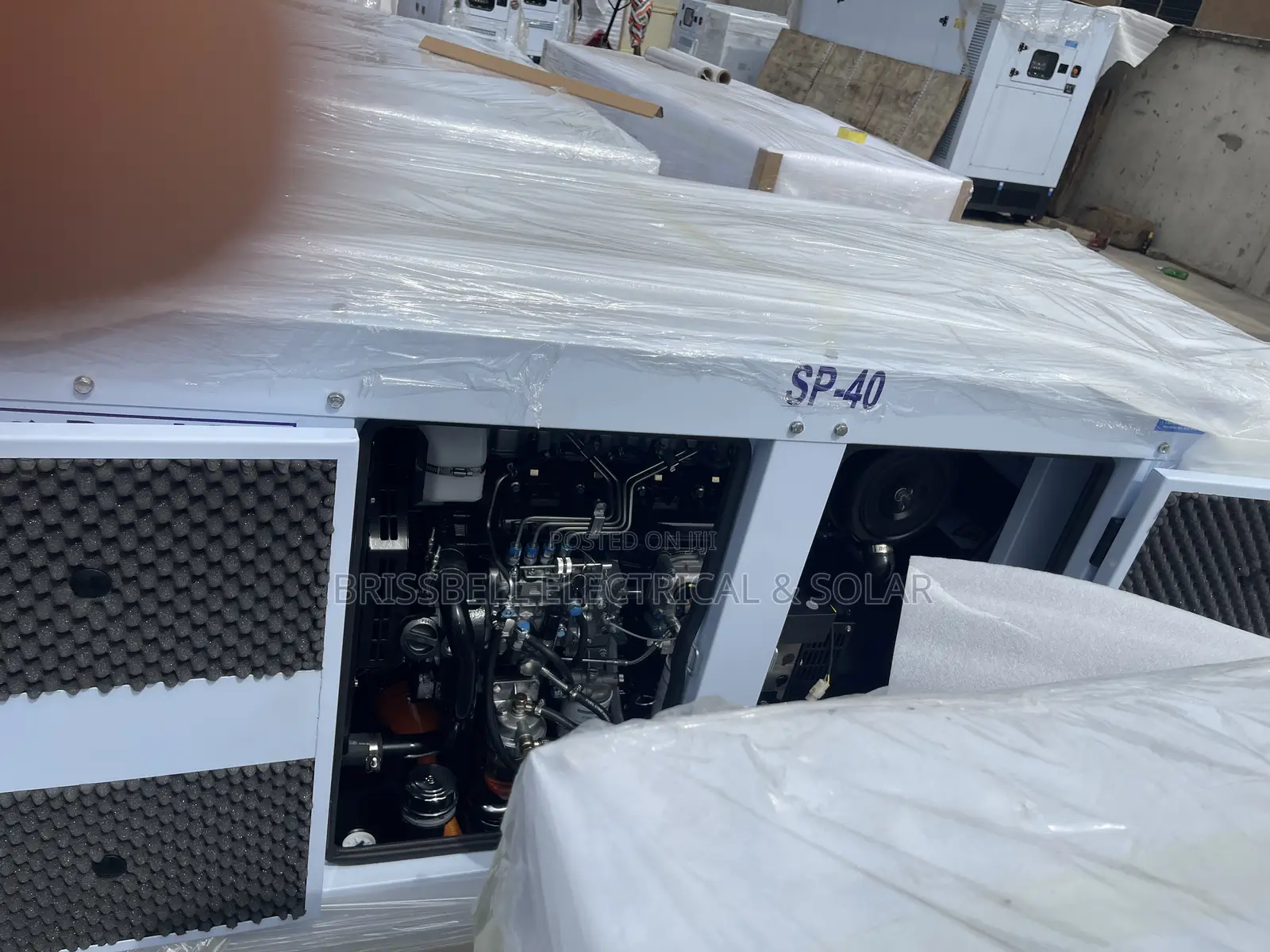 Original England Perkins Soundproof Diesel Generator 40kva