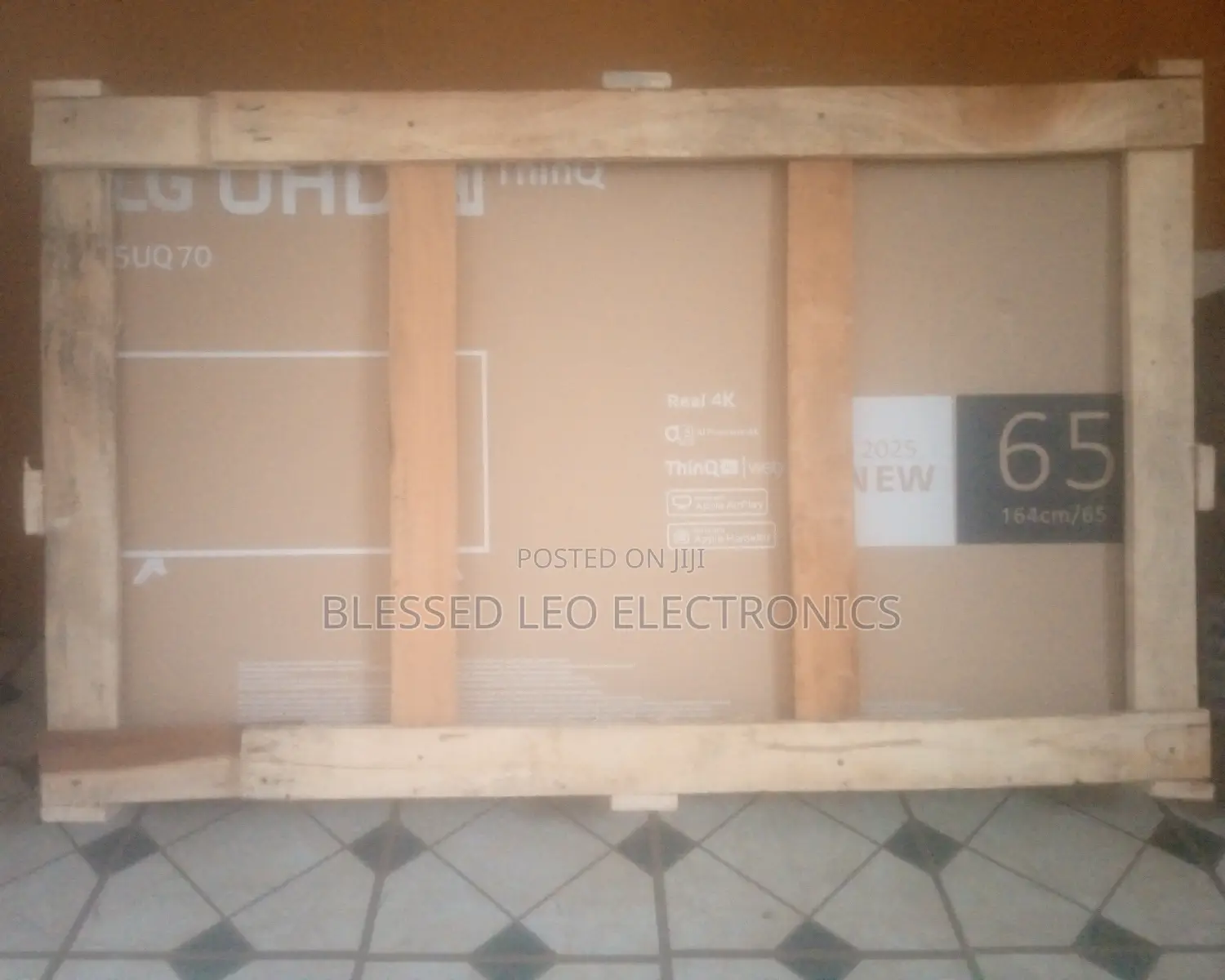 65 Inches Invisible Smooth Smart Tv