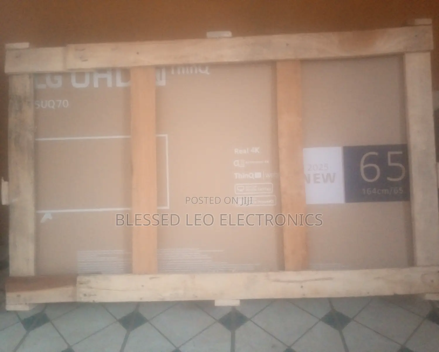 65 Inches With Colorful and Brightening Smart View