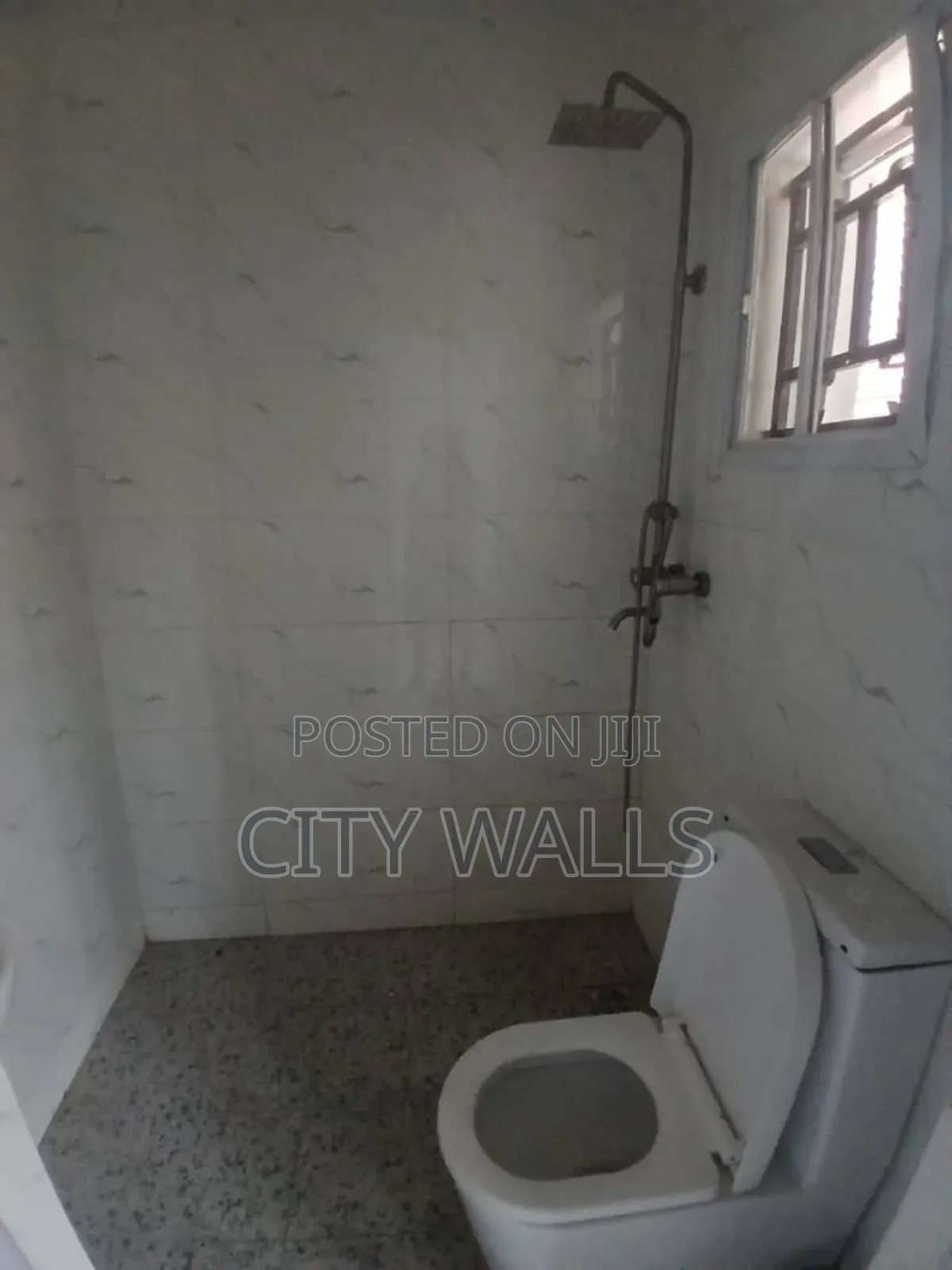 3bdrm Block of Flats in Awoyaya for rent