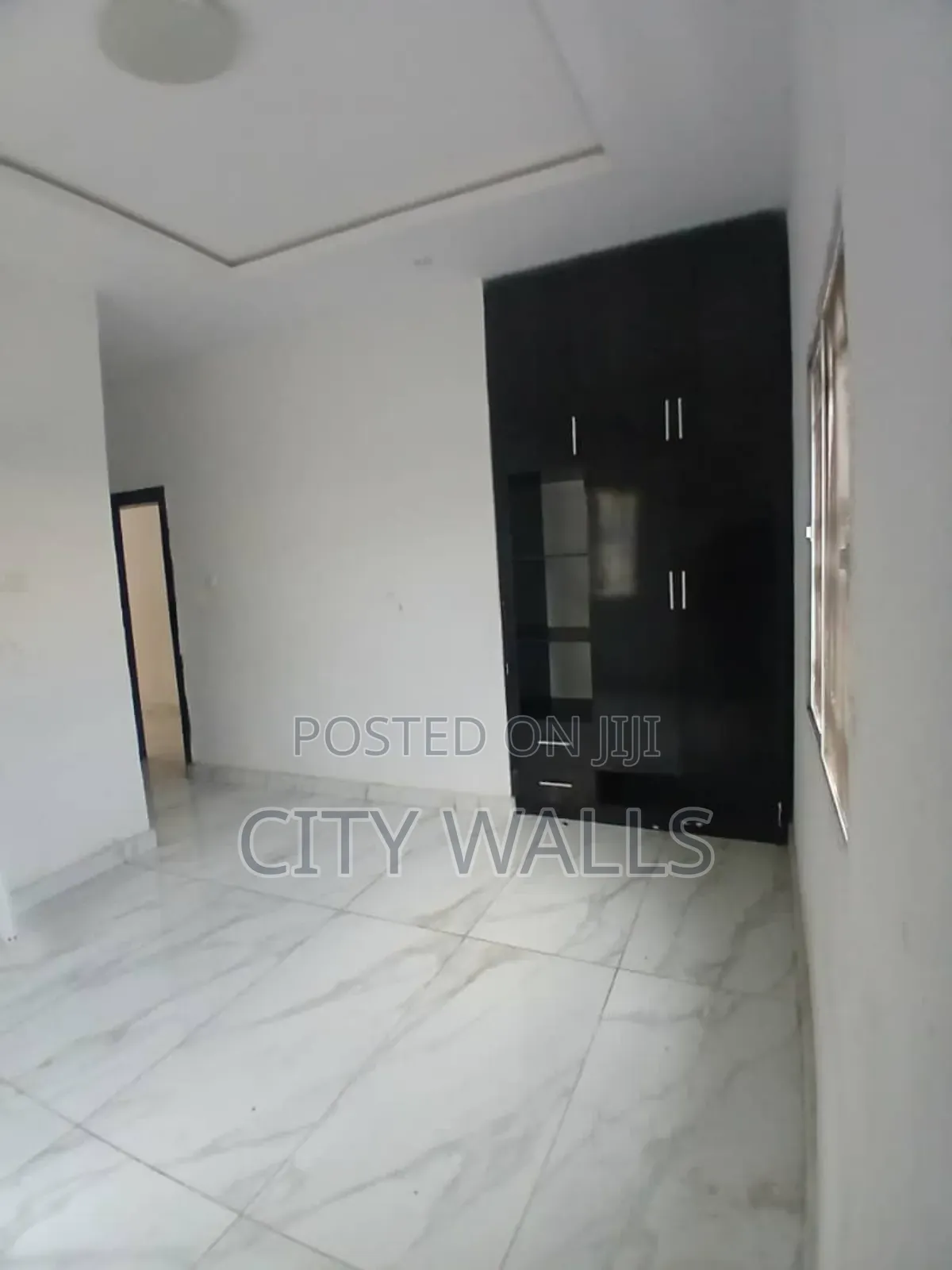 3bdrm Block of Flats in Awoyaya for rent