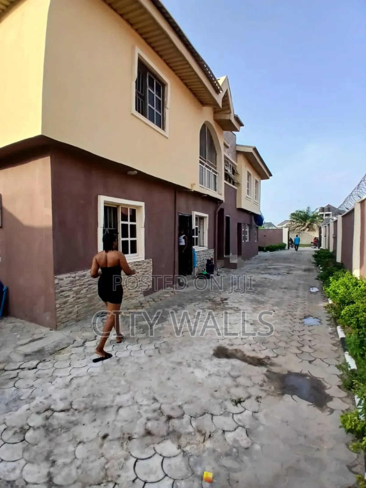 2bdrm Block of Flats in Awoyaya for rent