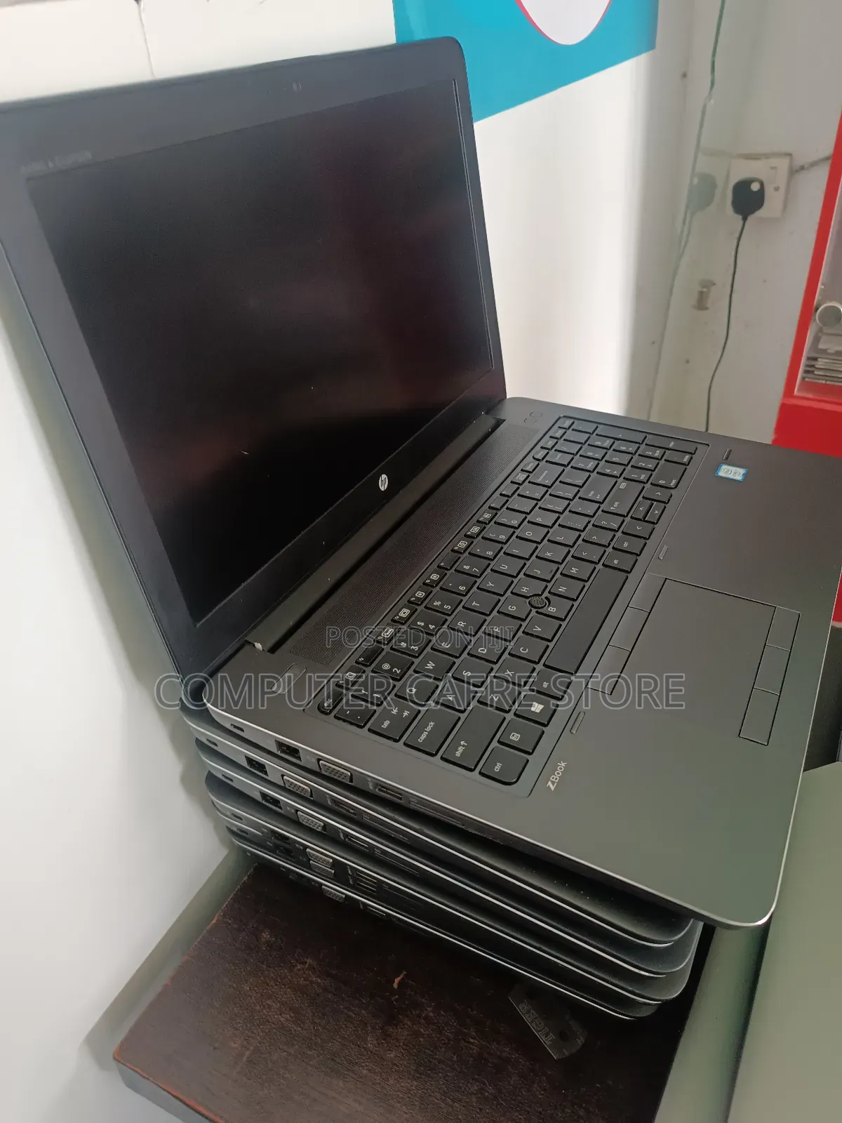 Laptop HP ZBook Studio G3 16GB Intel Core i7 SSD 256GB