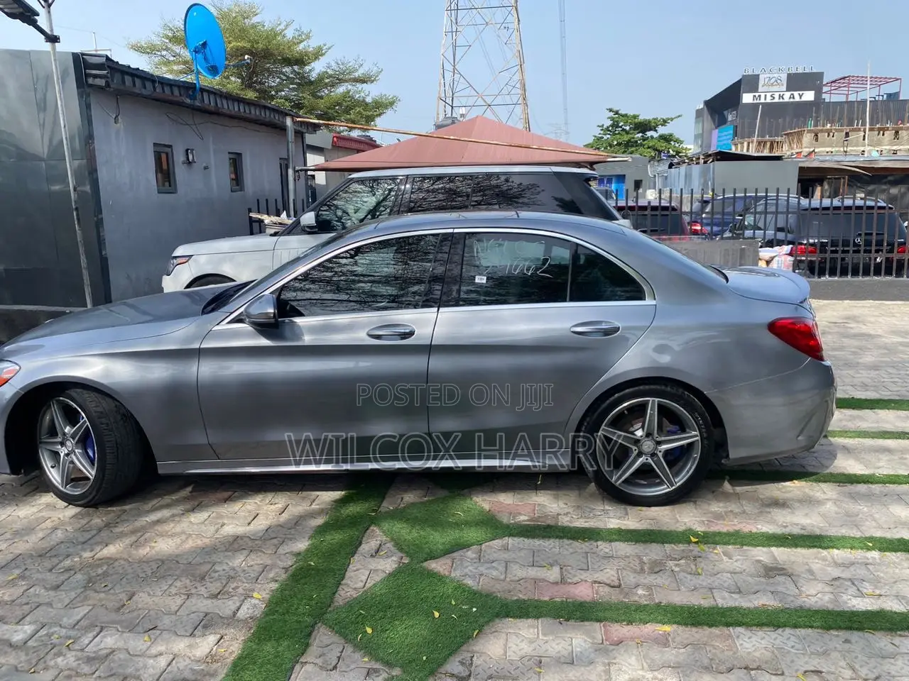 Mercedes-Benz C300 Luxury 4matic Sedan AWD (2.0L 4cyl 7A) 2017 Gray
