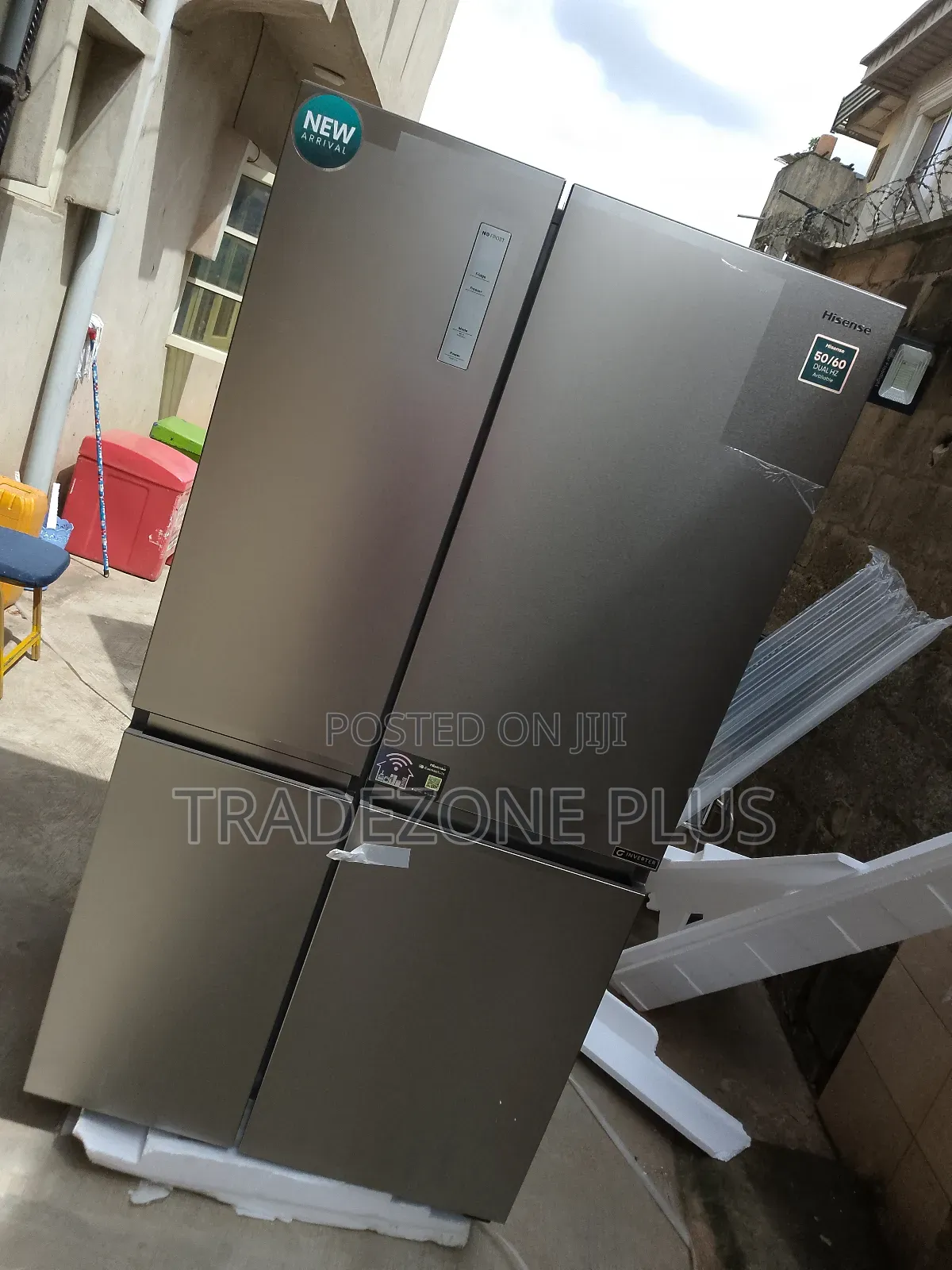 Buy the Hisense 634litres Side-by-Side Refrigerator
