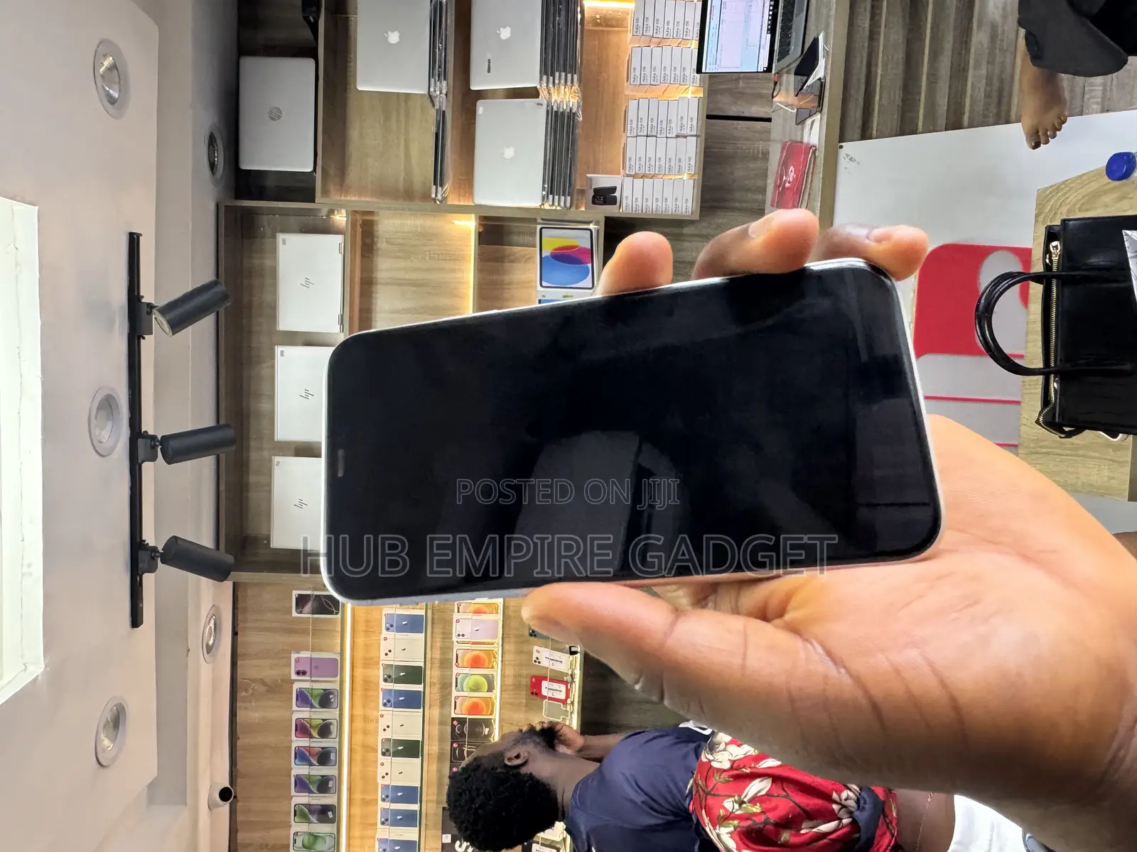 Apple iPhone 11 64 GB White