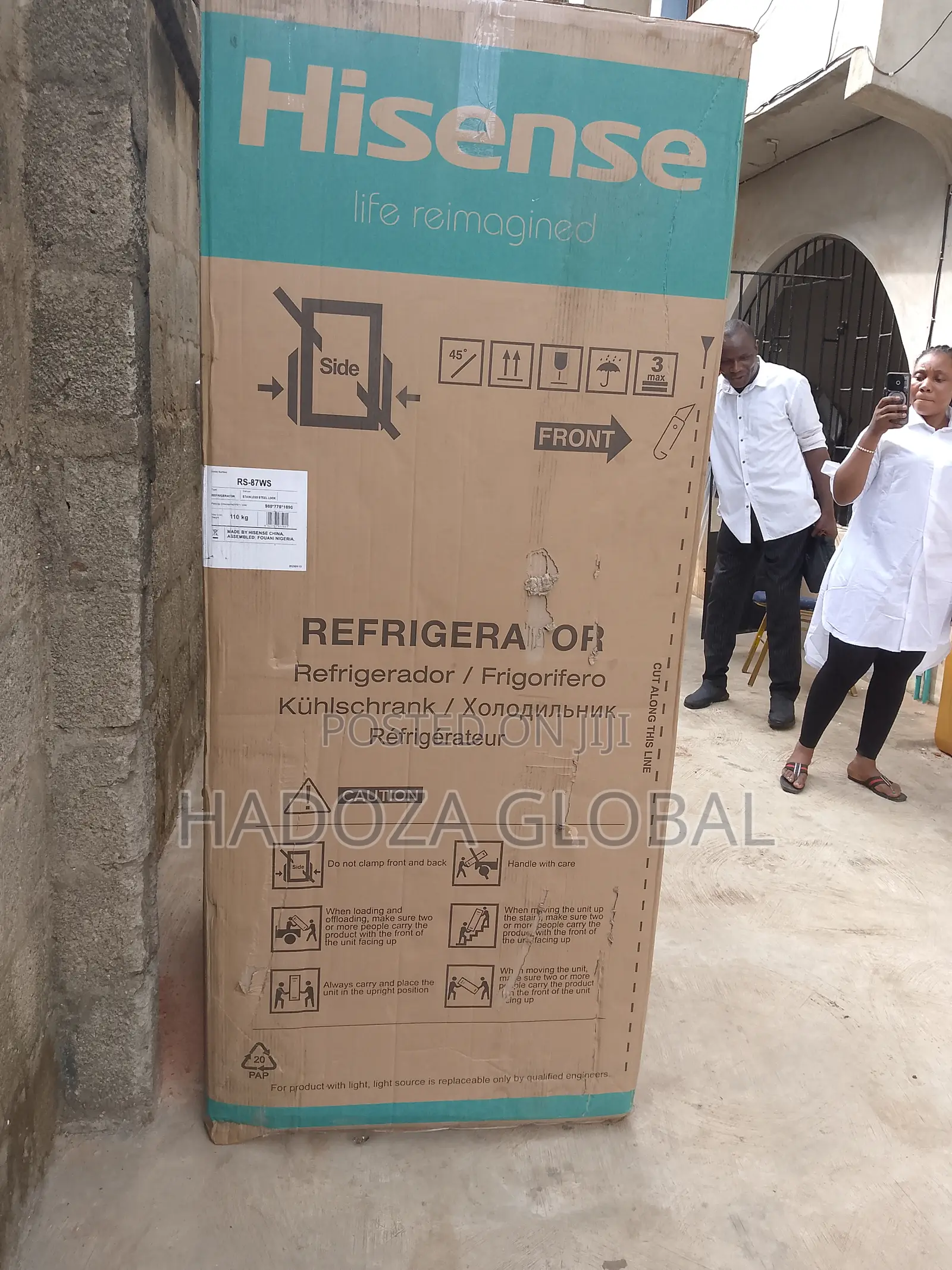 Hisense Smart Refrigerator With Side-by-side Doors - 634 L