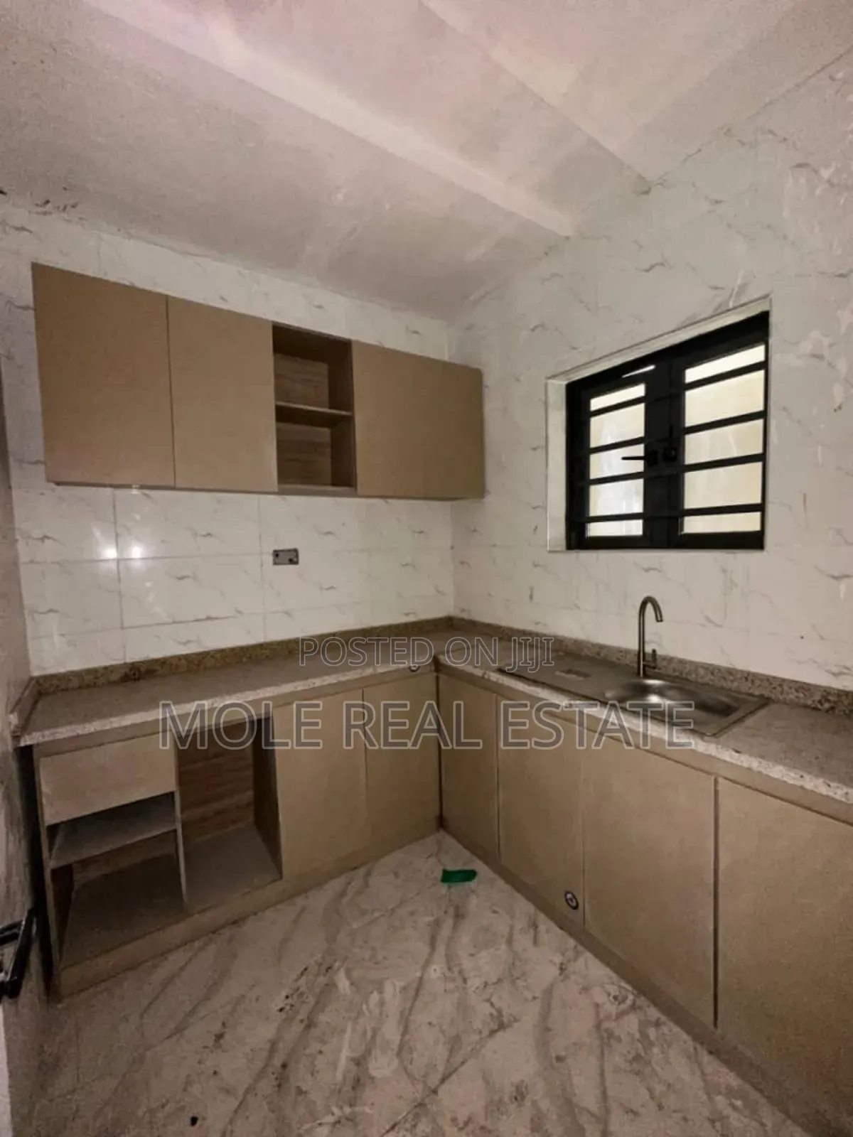 Furnished 2bdrm Apartment in Beach Front Estate, Lekki Phase 1 for rent