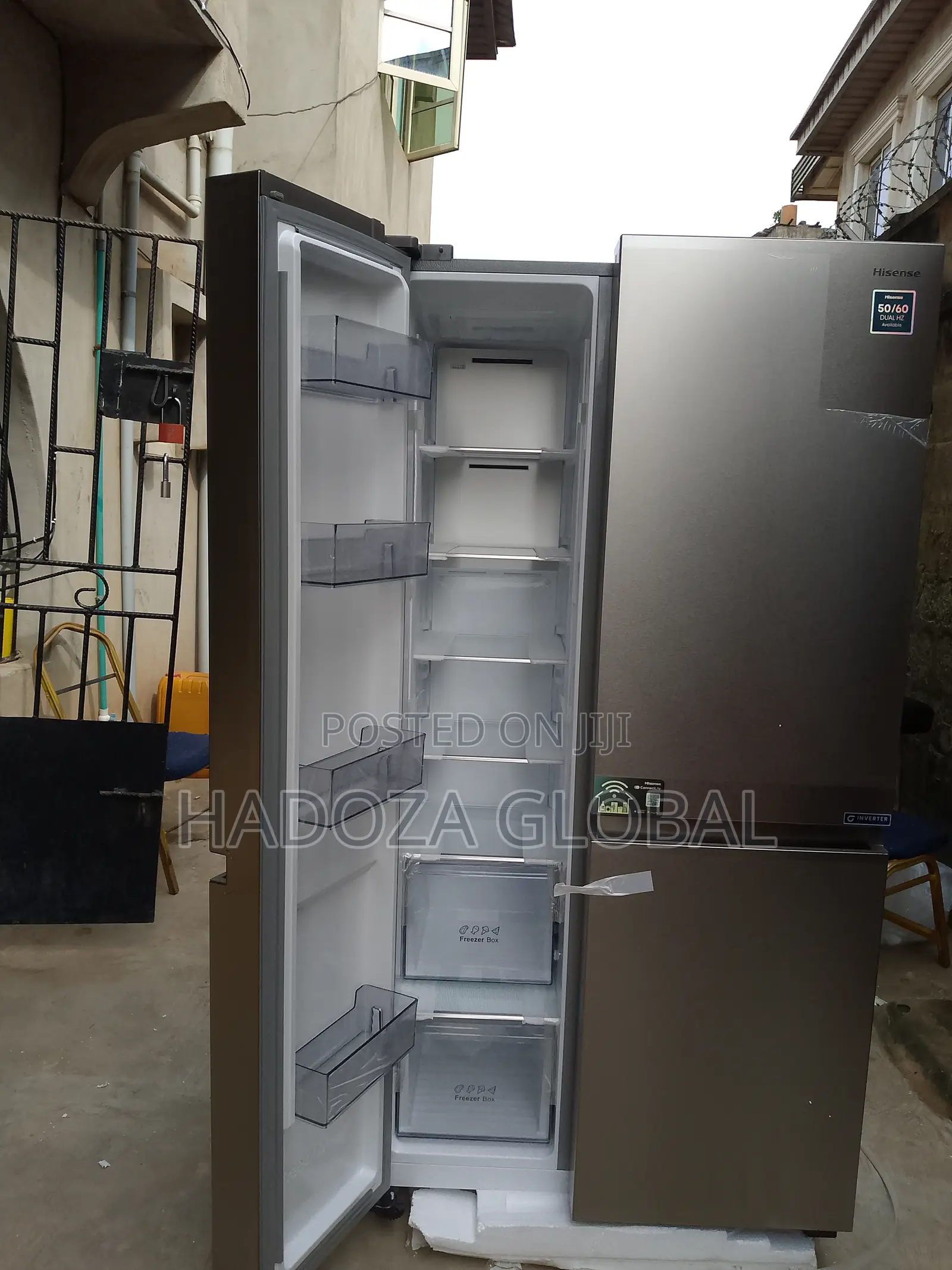 Hisense 634 L Refrigerator With Energy Saving Feature