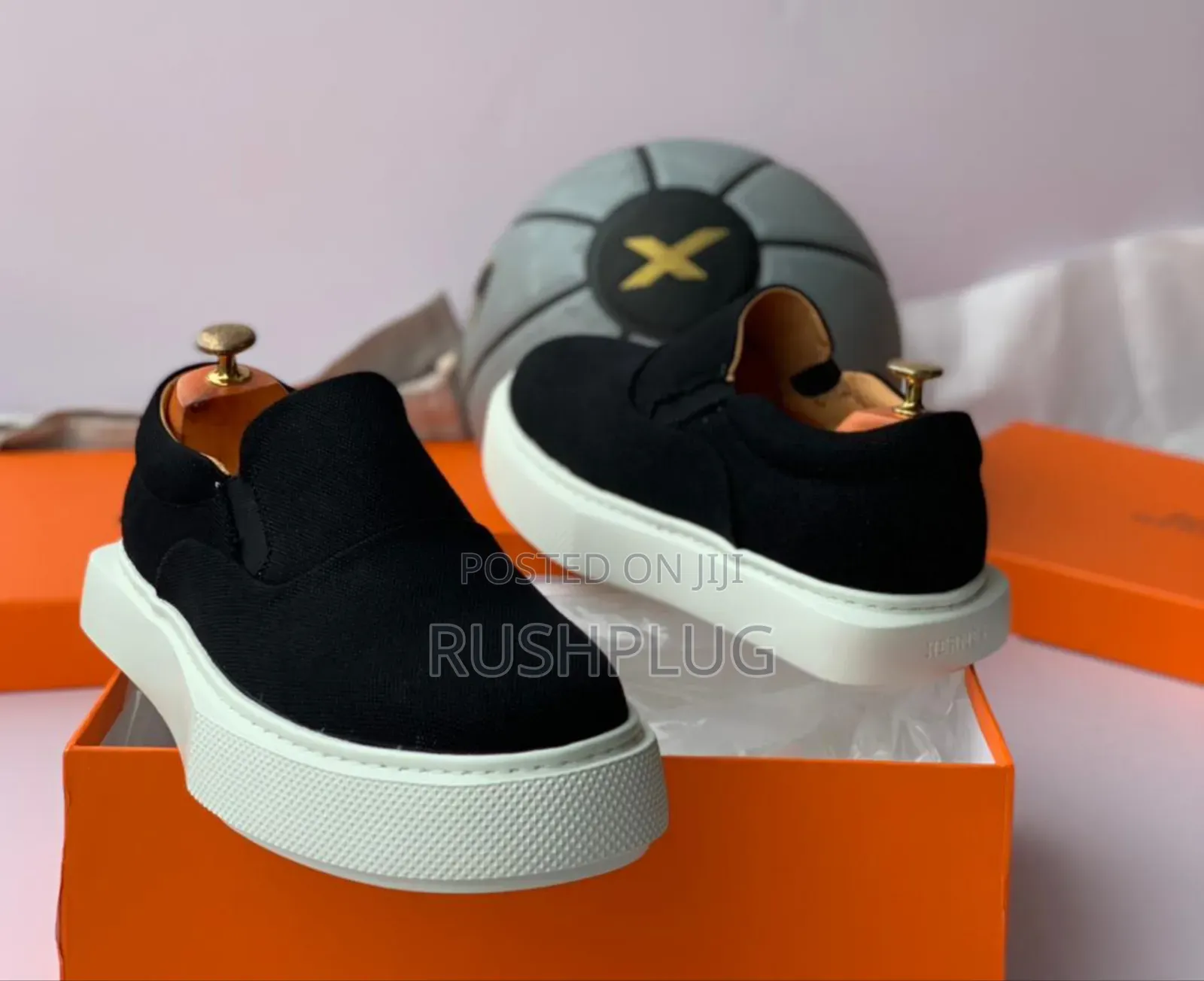 Hermes Luxury Shoe