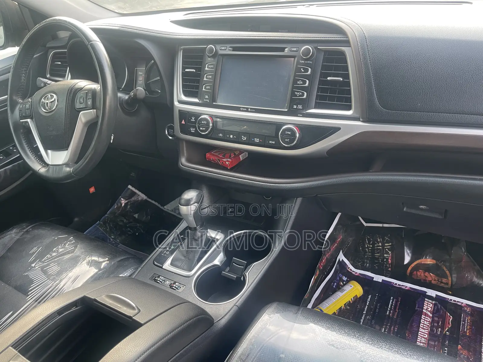 Toyota Highlander 2015 Gold
