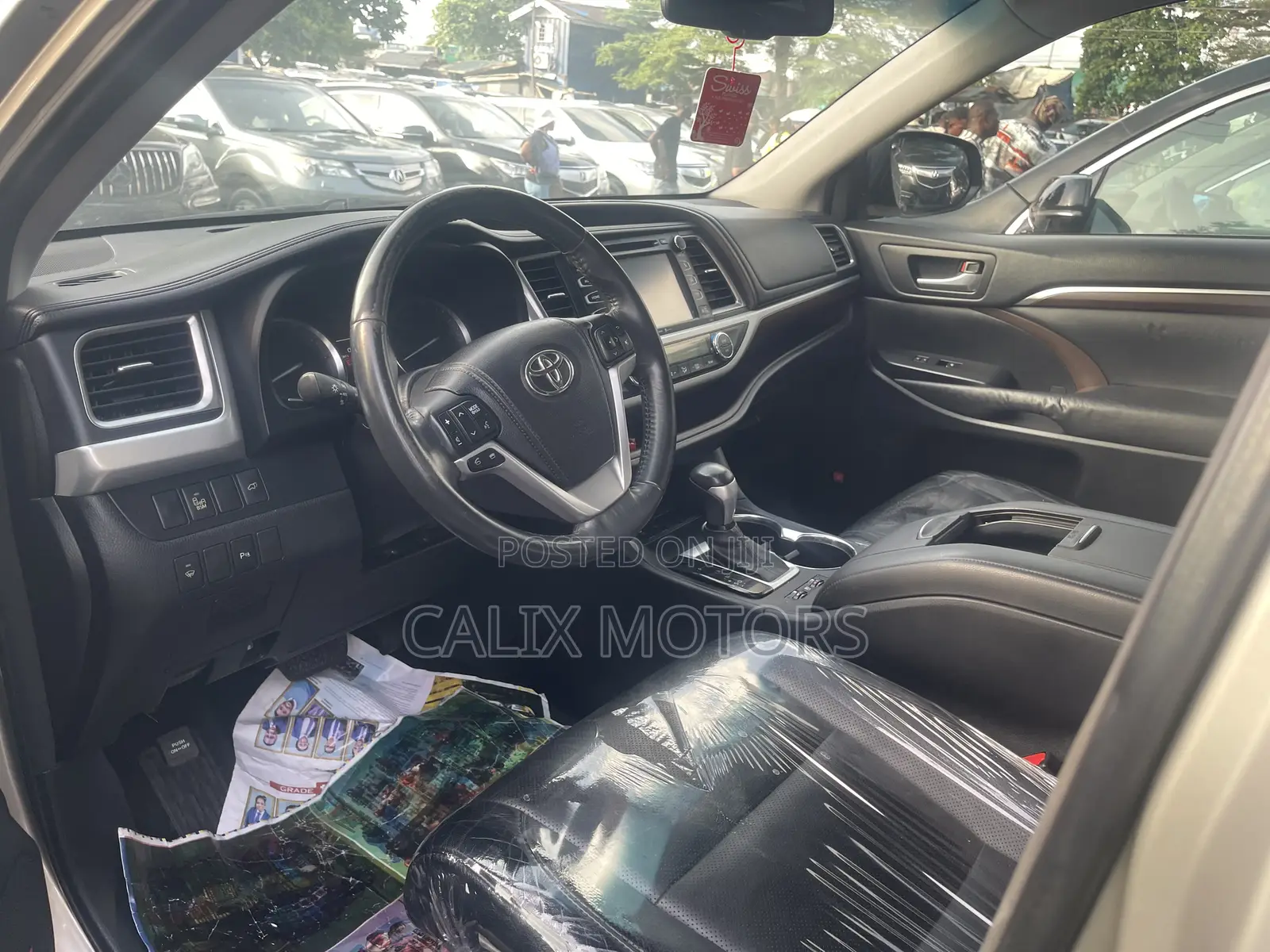 Toyota Highlander 2015 Gold