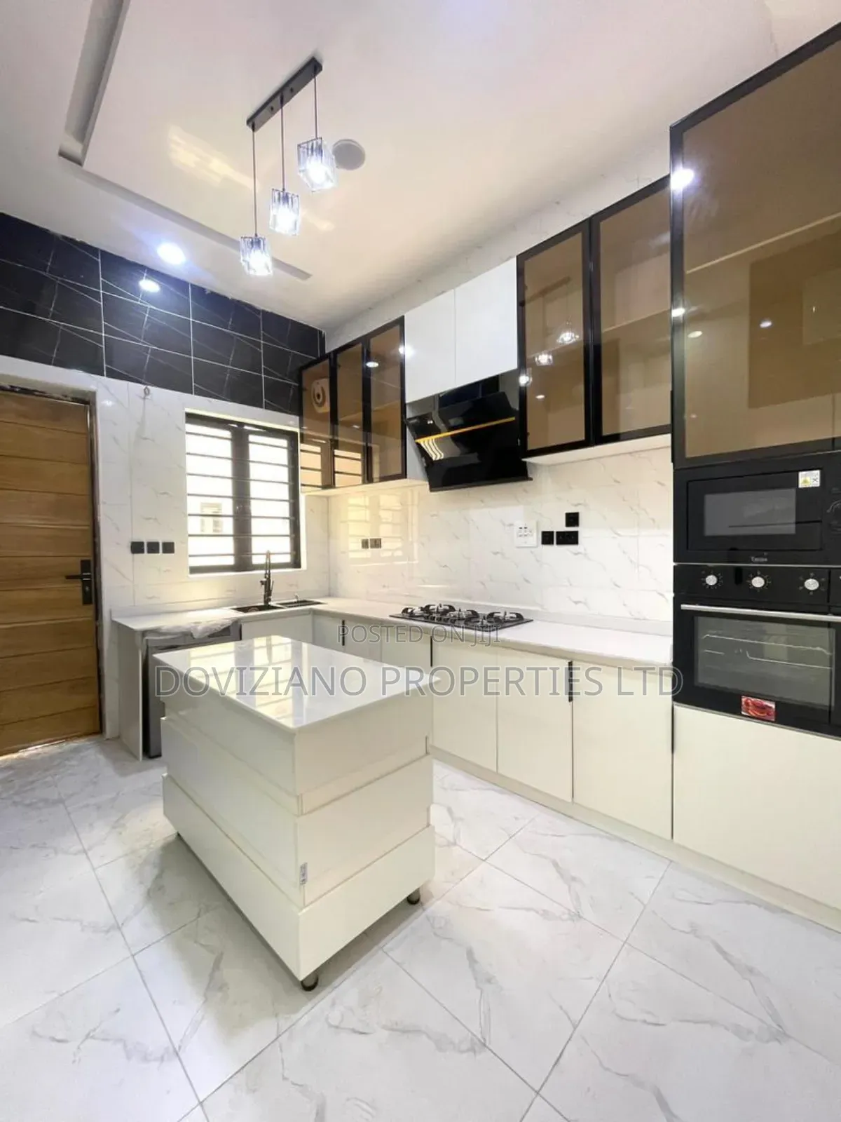 4bdrm Duplex in Ajah for sale
