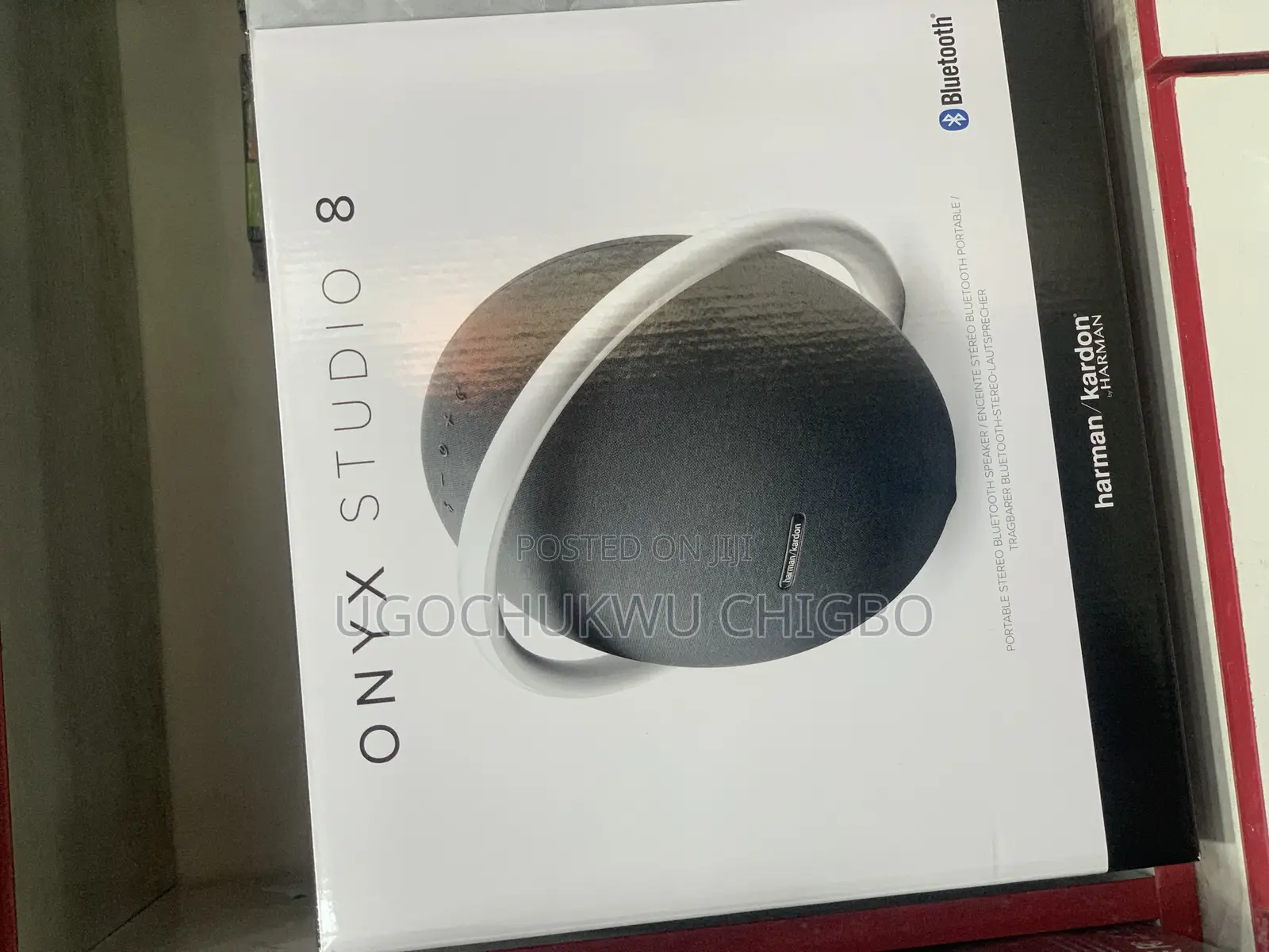 Onyx Studio 8