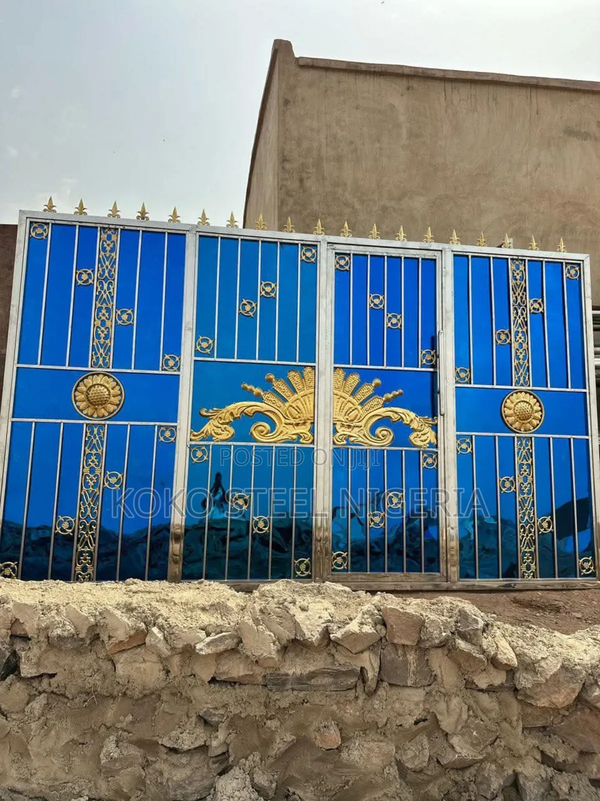 Stainless Steel Gate and Mild-Steel Gate