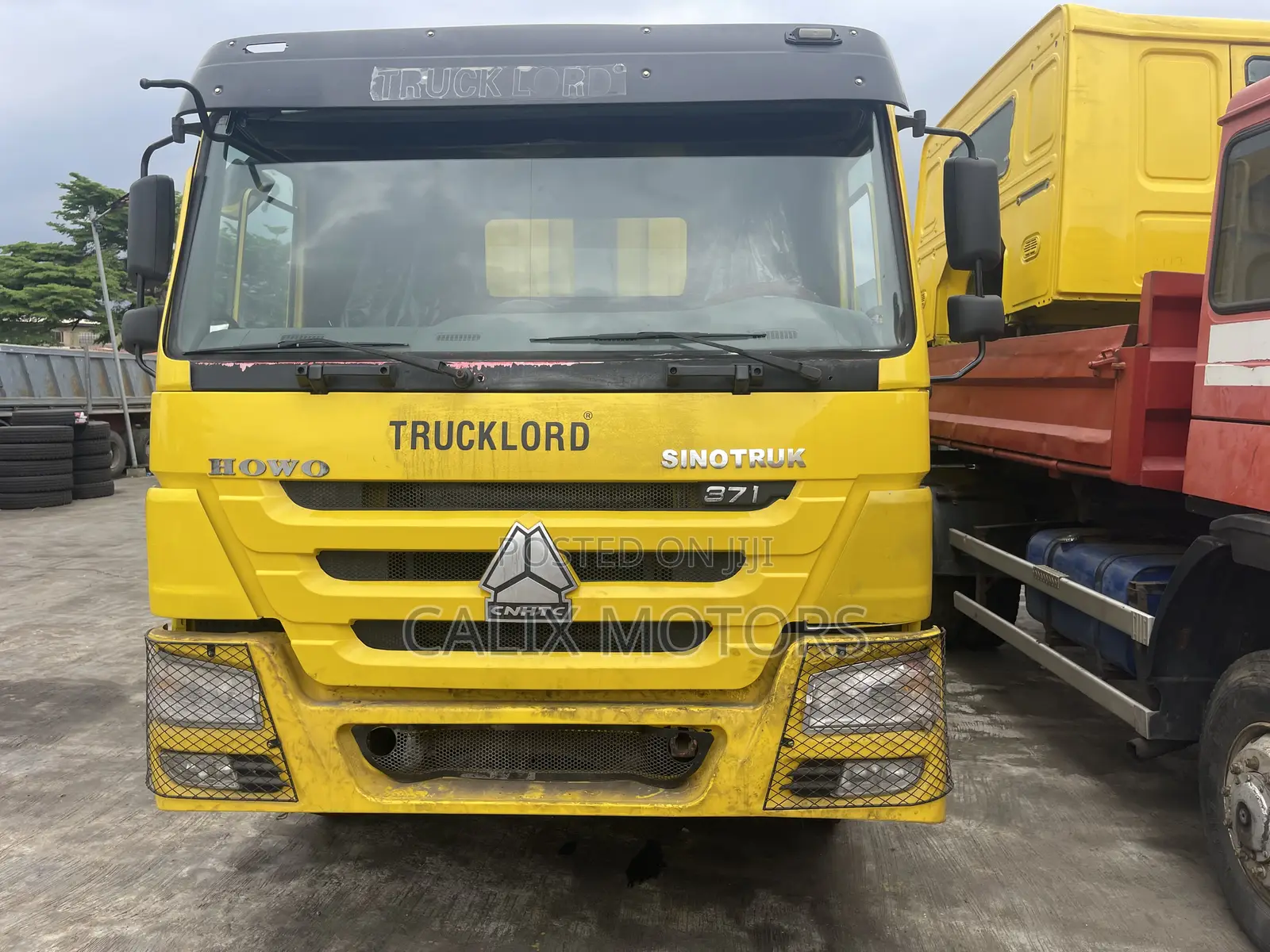 Foreign Used Howo Tractor Head Truck.