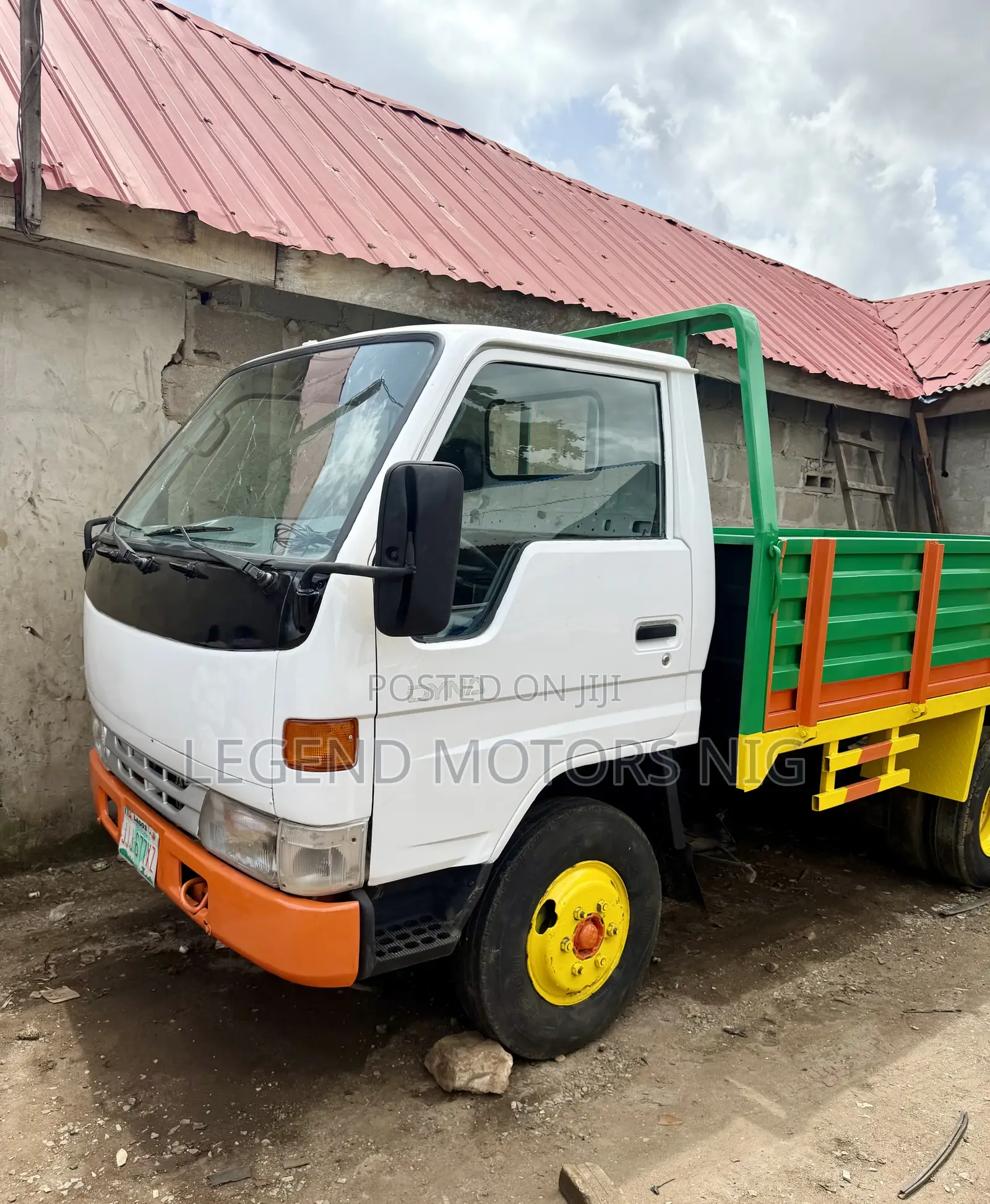 Toyota Dyna 150 Normal Hand 2rz Engine Company Used.