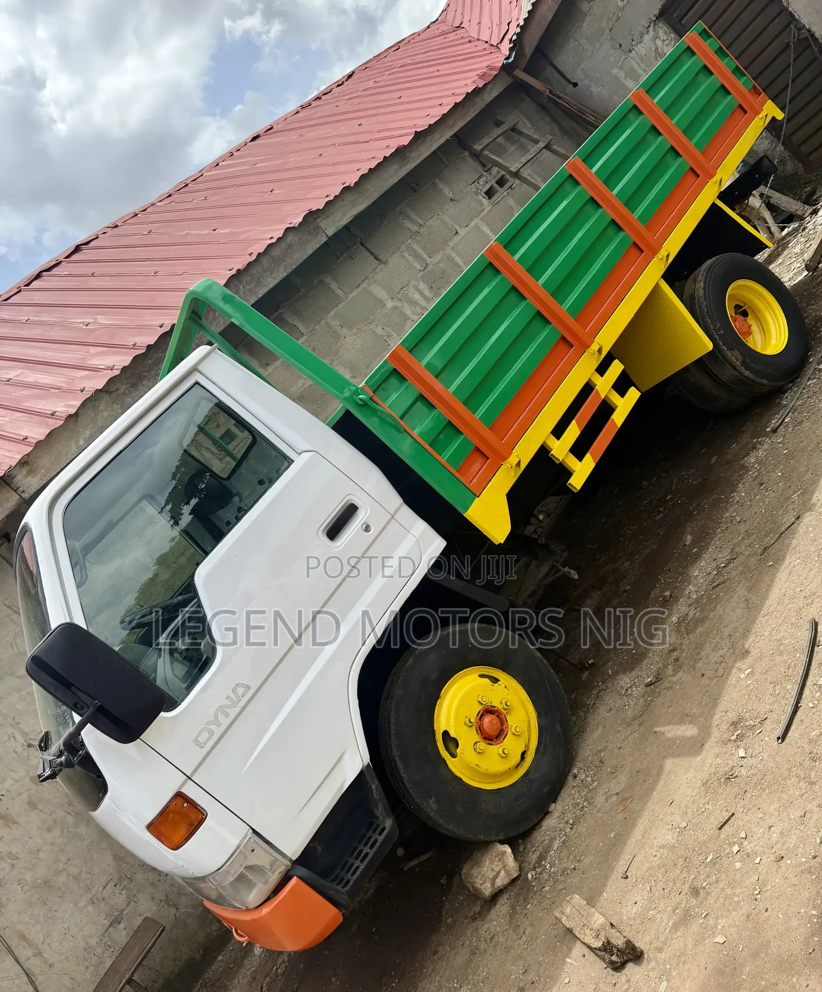 Toyota Dyna 150 Normal Hand 2rz Engine Company Used.