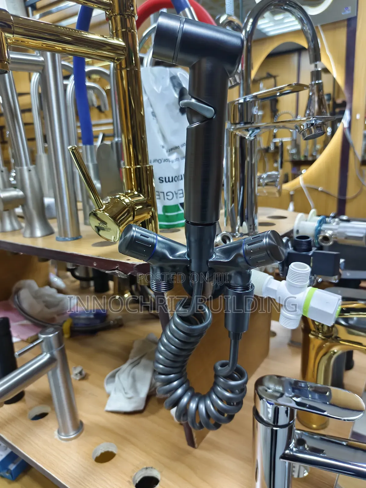 Quality Shattaf With Valve