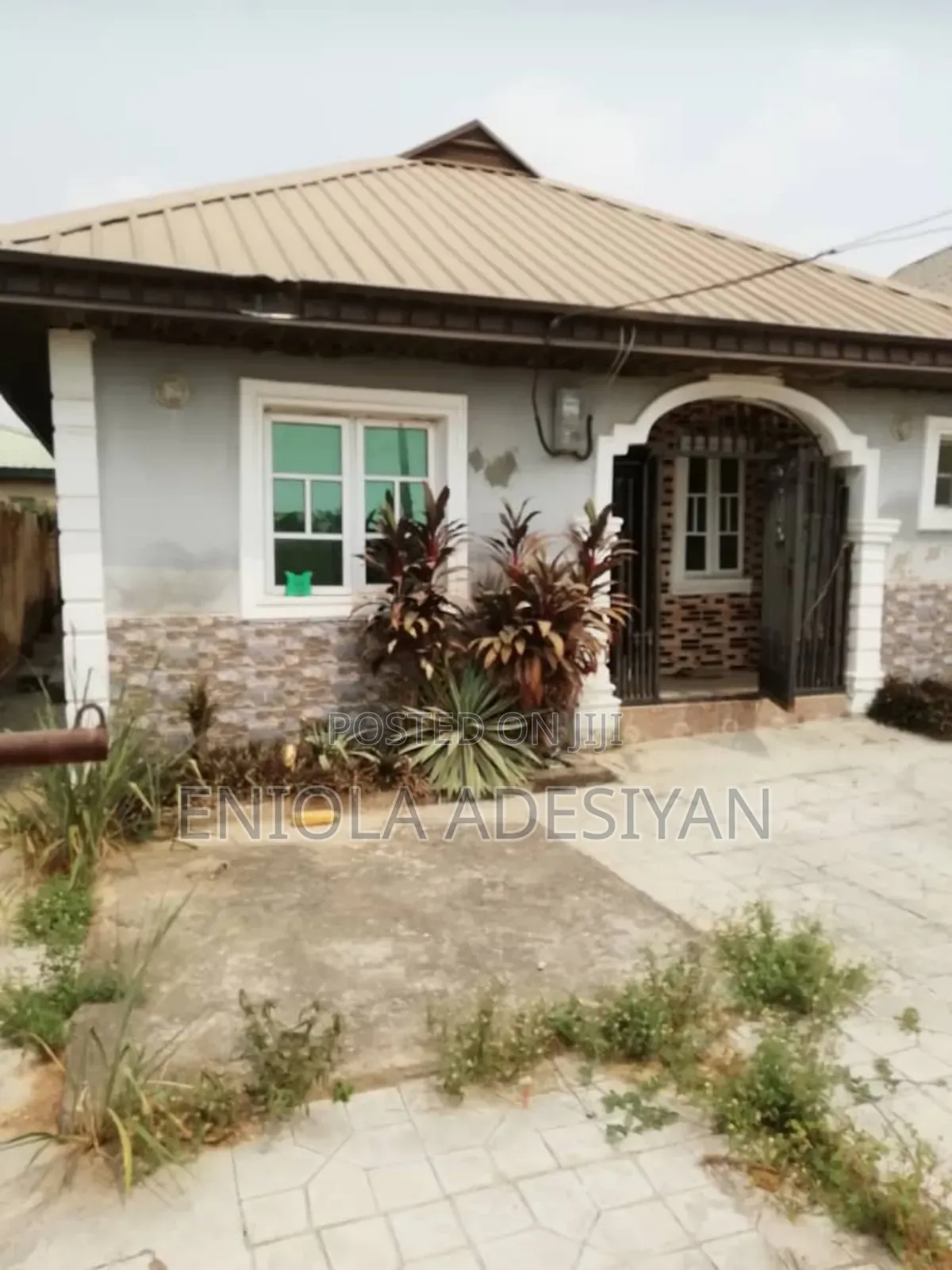 Furnished 3bdrm Bungalow in Gorpa Estate, Igbogbo for sale