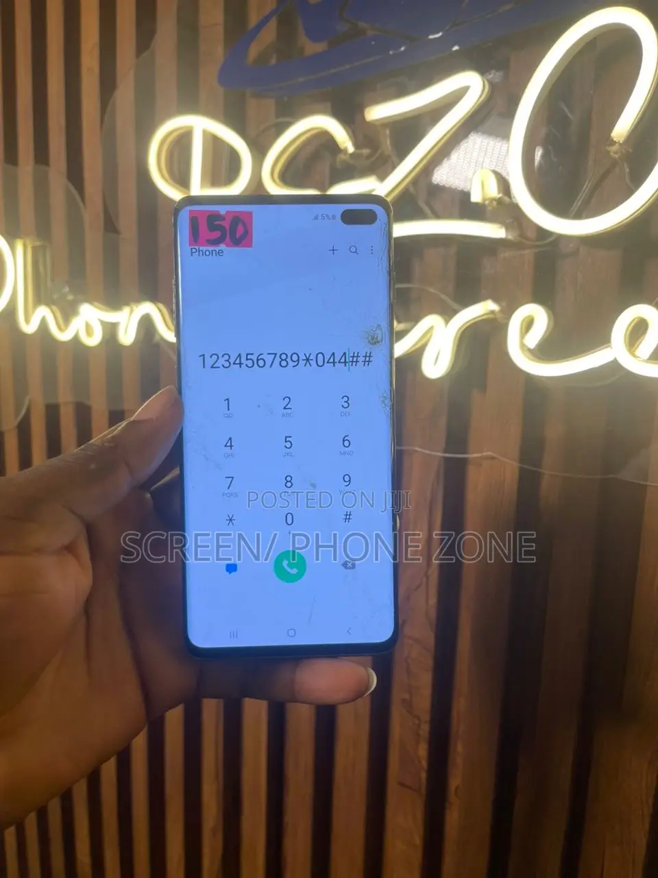 Samsung S10+ Screen- Minor Crack: