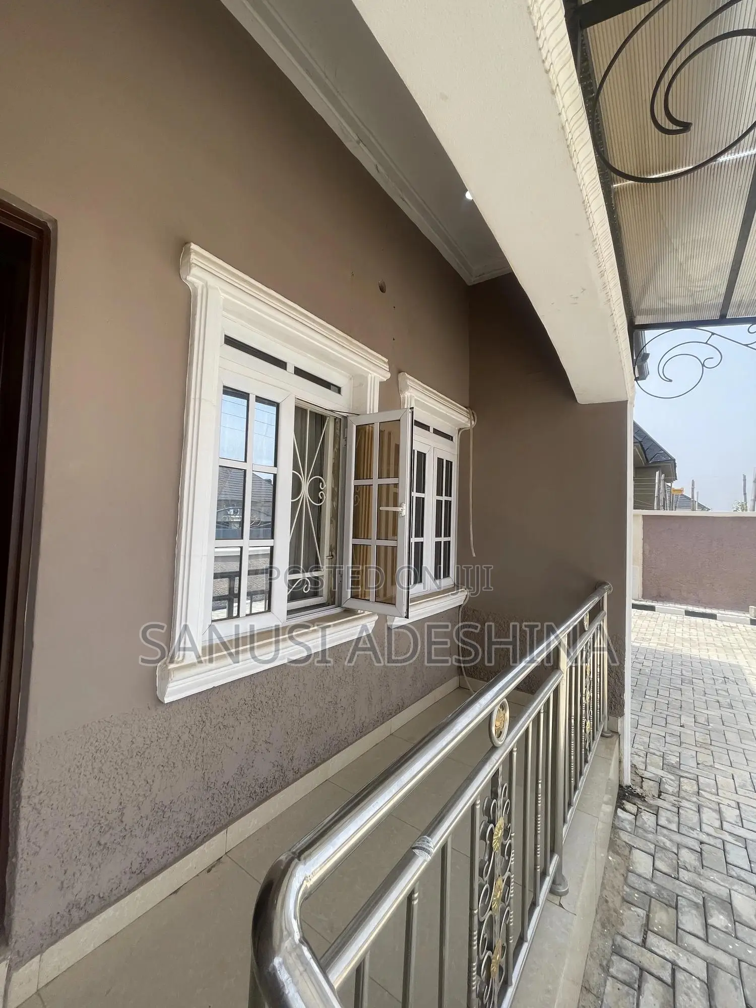 4bdrm Bungalow in Gwarimpa Estate By Gwarinpa for sale