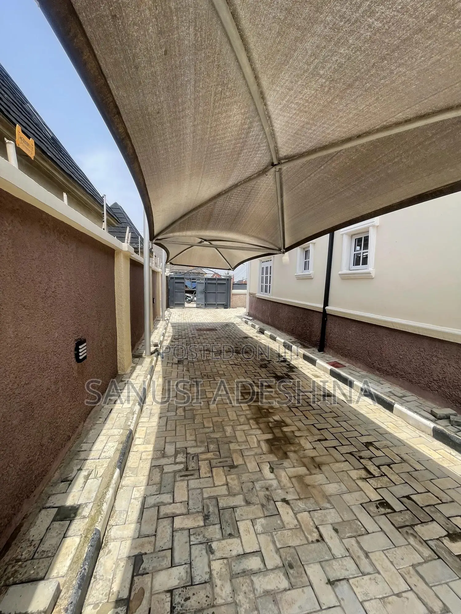 4bdrm Bungalow in Gwarimpa Estate By Gwarinpa for sale