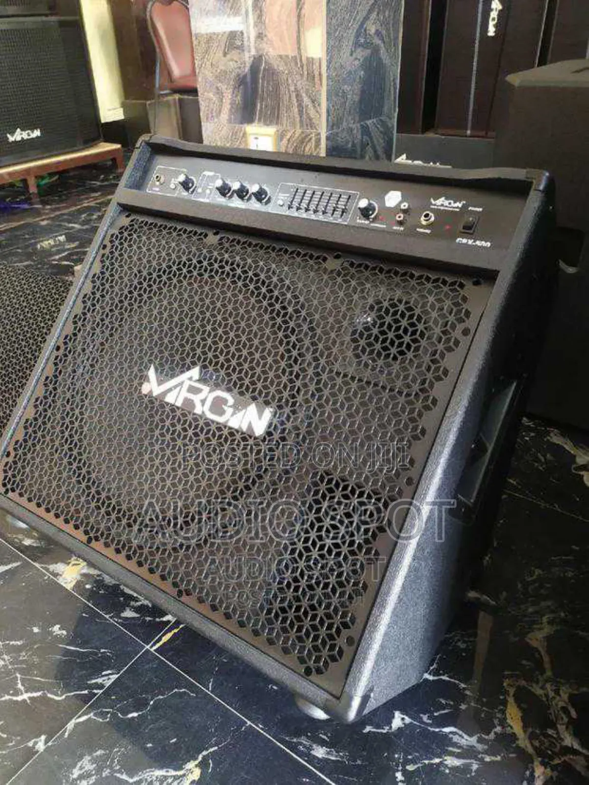 Virgin Cobra-500 Professional Bass Combo