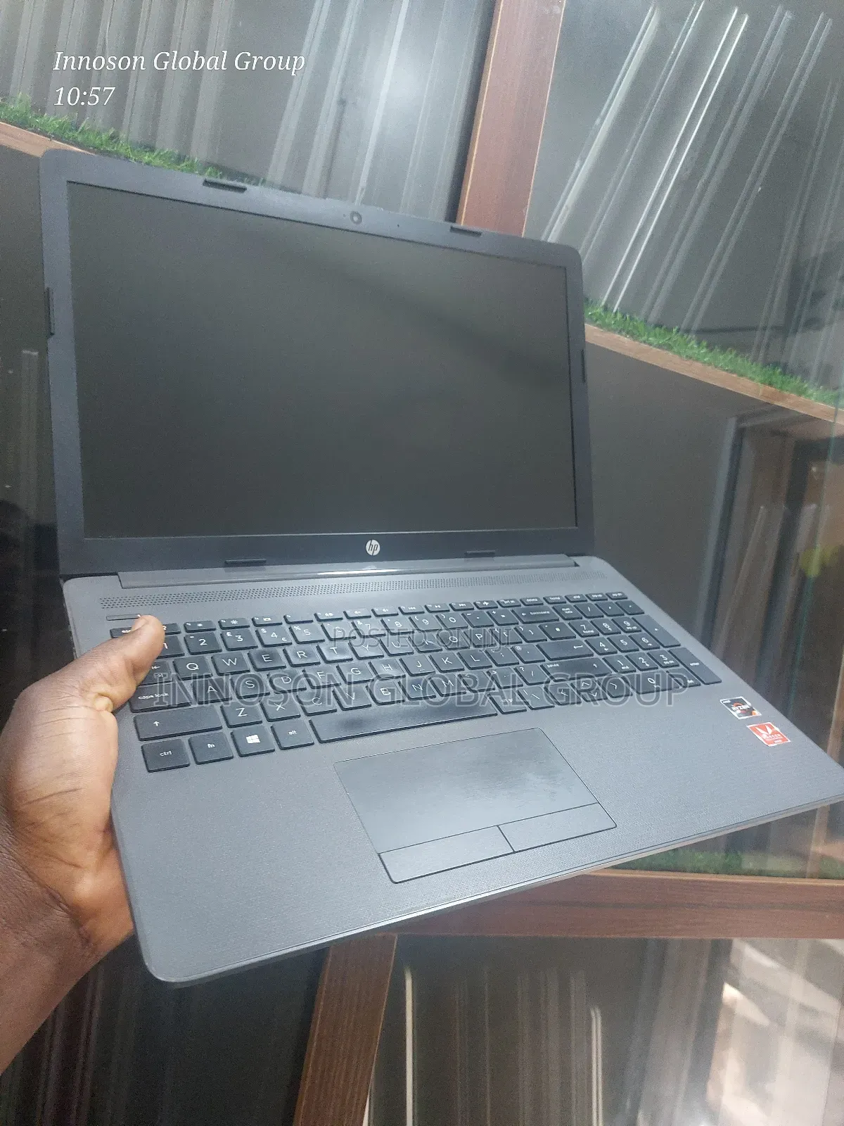 Laptop HP 255 G6 4GB AMD Ryzen 3 SSD 128GB