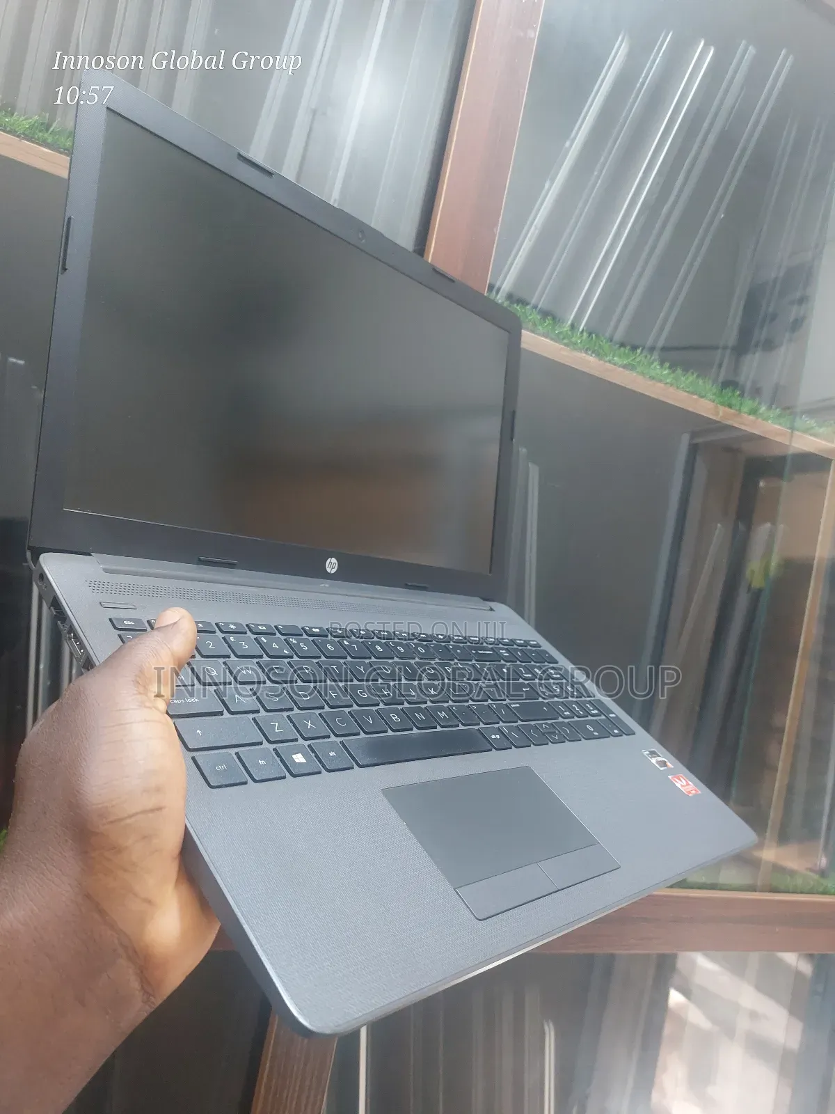 Laptop HP 255 G6 4GB AMD Ryzen 3 SSD 128GB