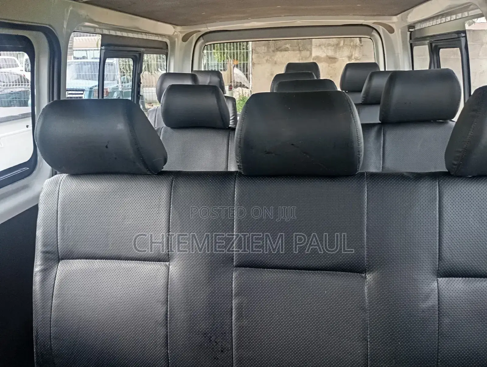 Toyota HiAce 2010 White