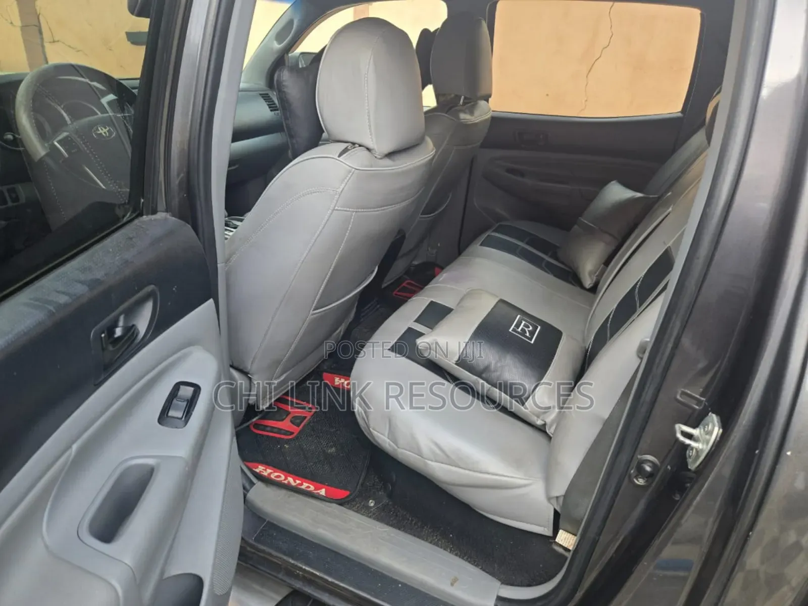 Toyota Tacoma 2013 Gray