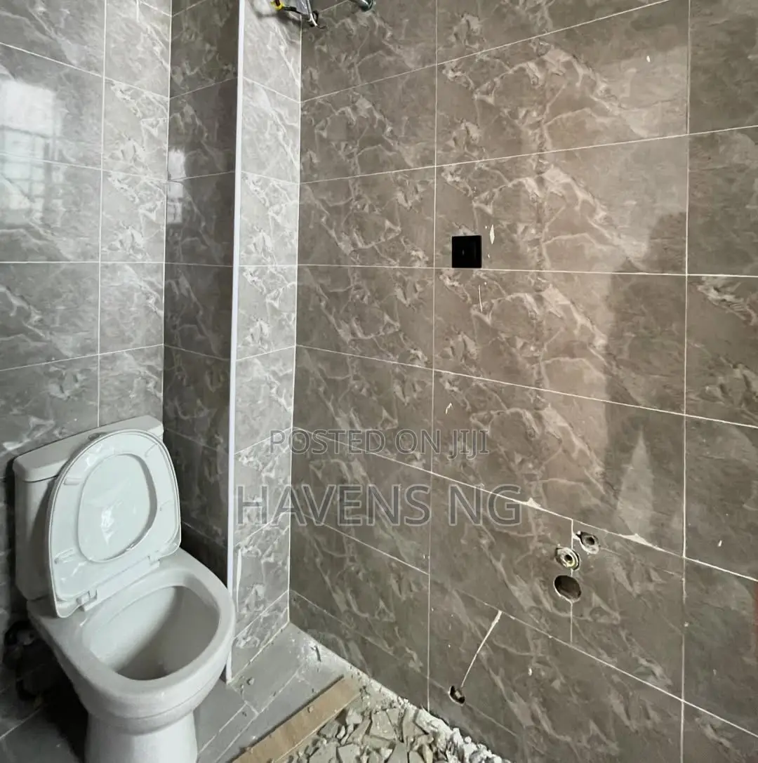 2bdrm Apartment in Ikota for sale